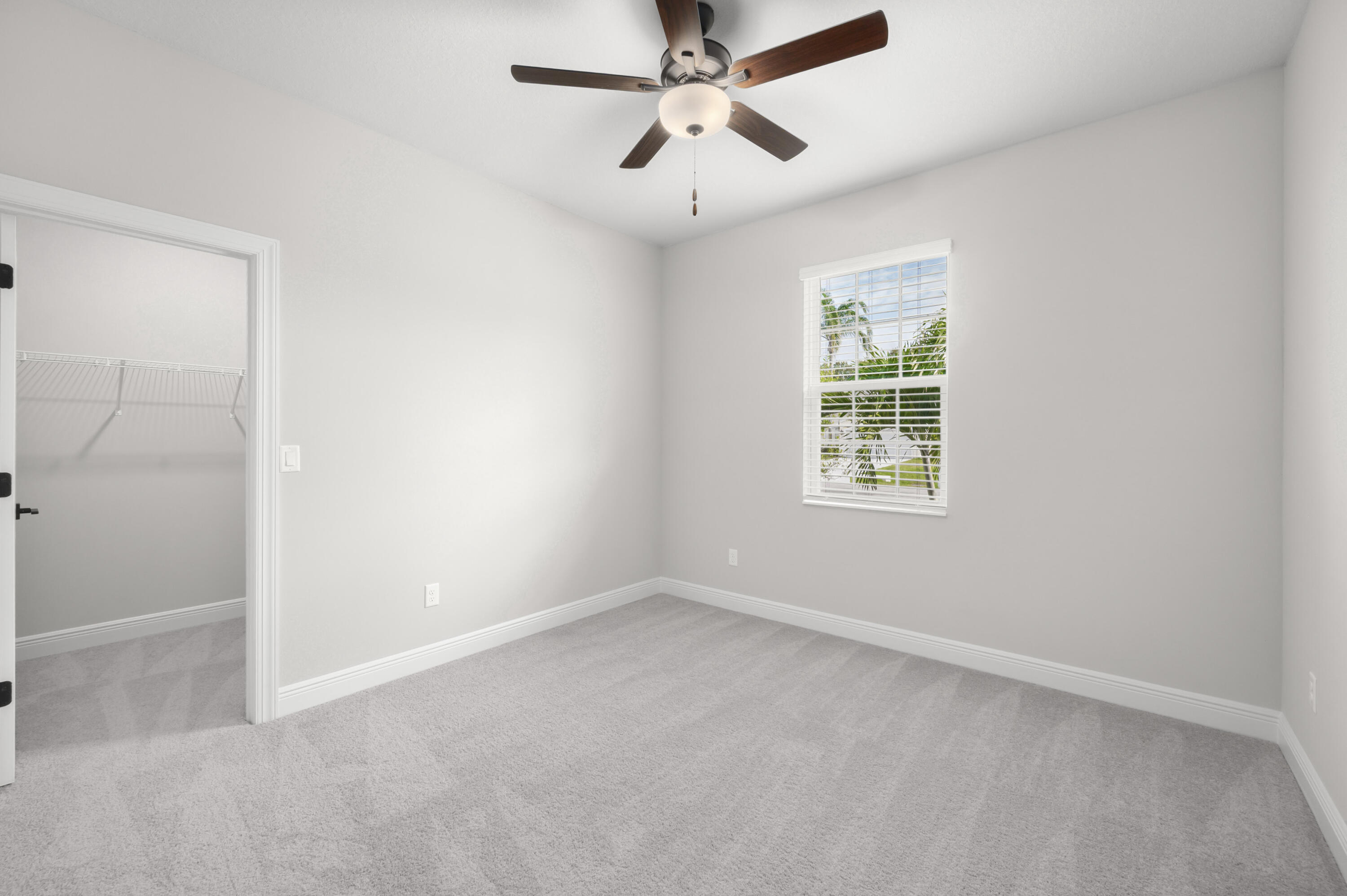 4562 Sw Daemon Street Property Photo 6