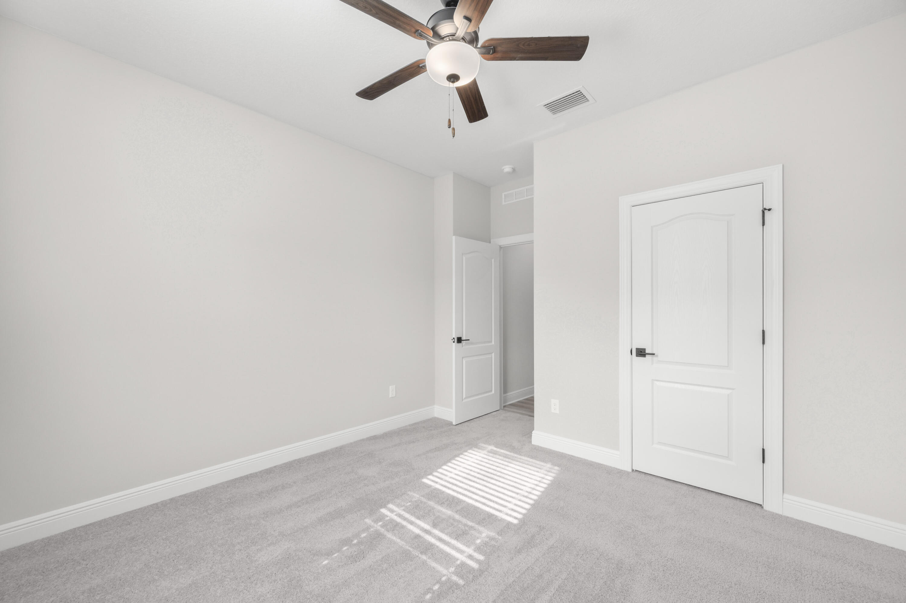 4562 Sw Daemon Street Property Photo 15