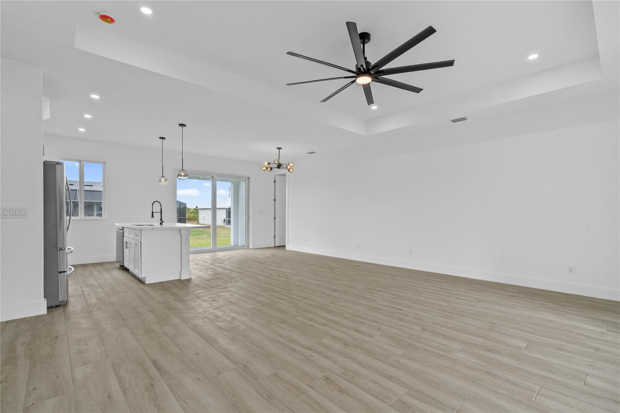 13438 Mcintosh Avenue Property Photo 6