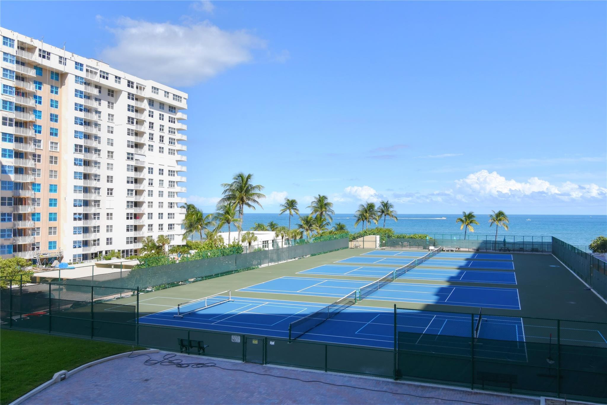 5100 N Ocean Boulevard 516 Property Photo 1