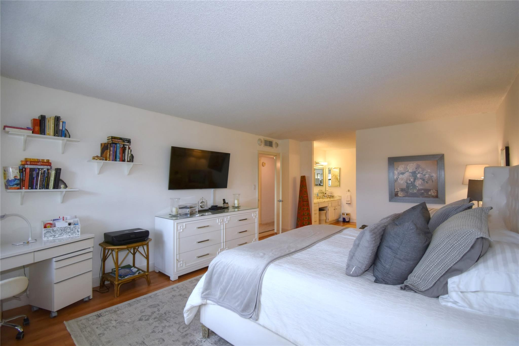 5100 N Ocean Boulevard 516 Property Photo 10