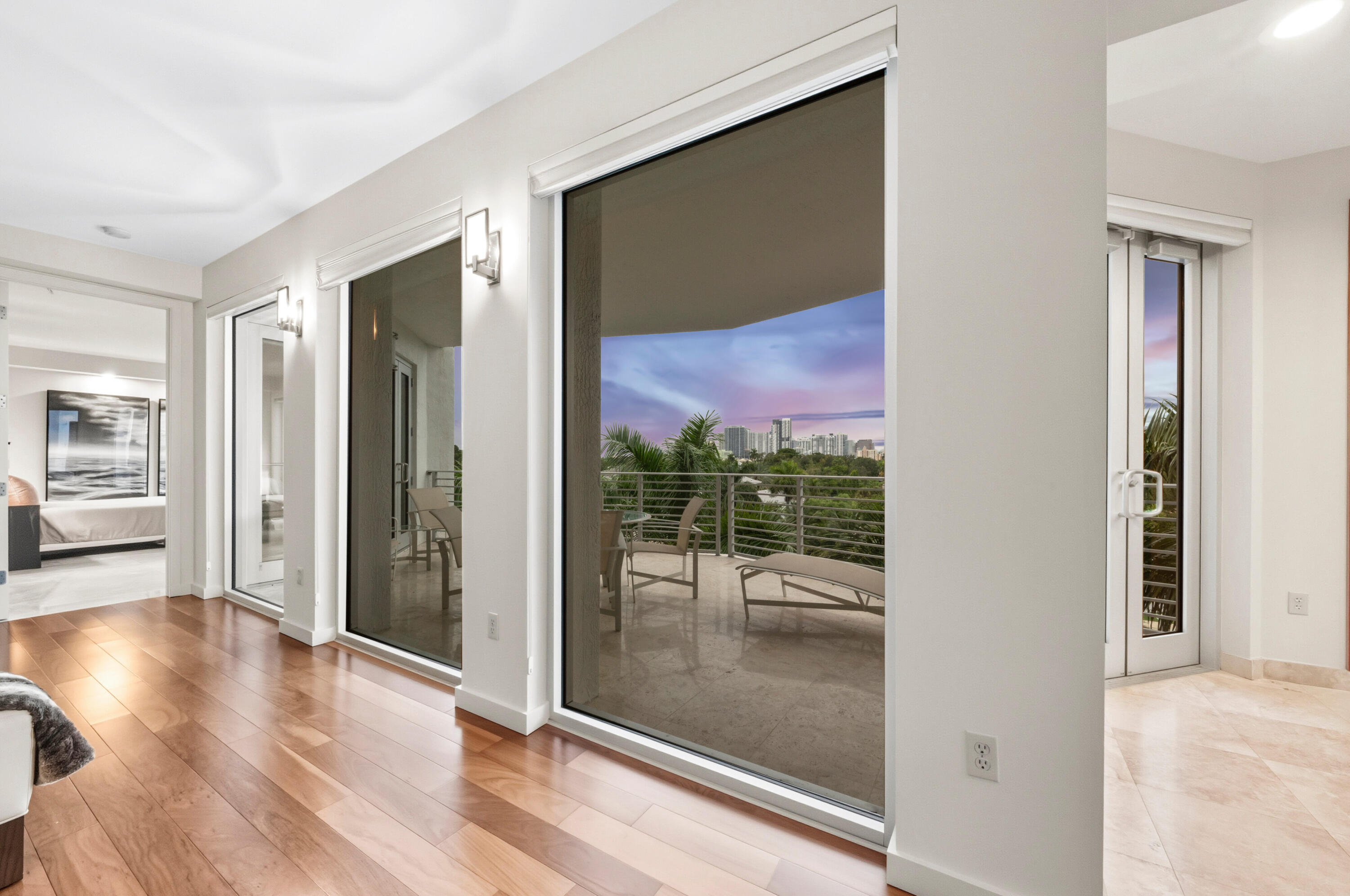 301 Hendricks Isle 10 Property Photo 20