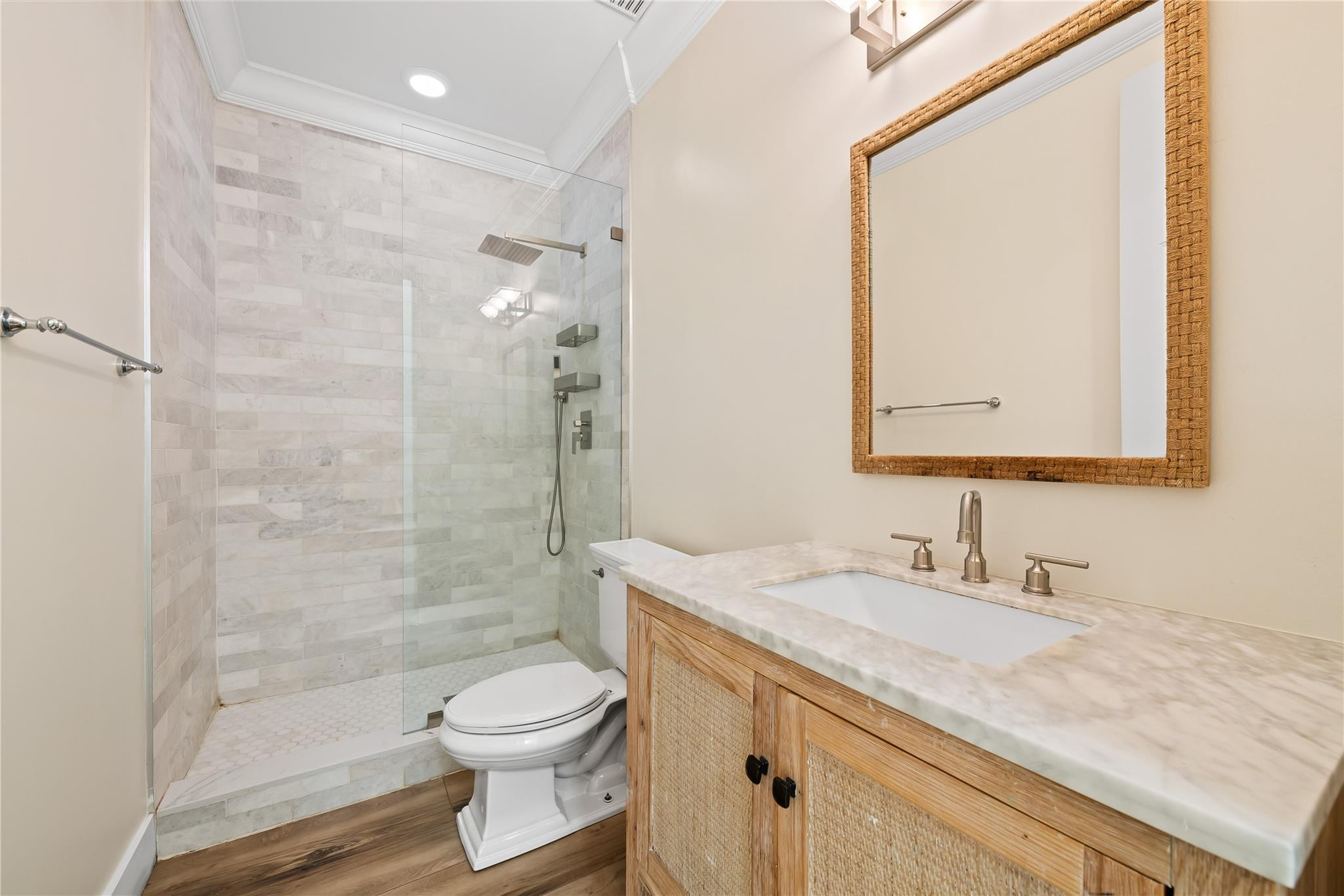 218 Ne 15th Avenue 218 Property Photo 11