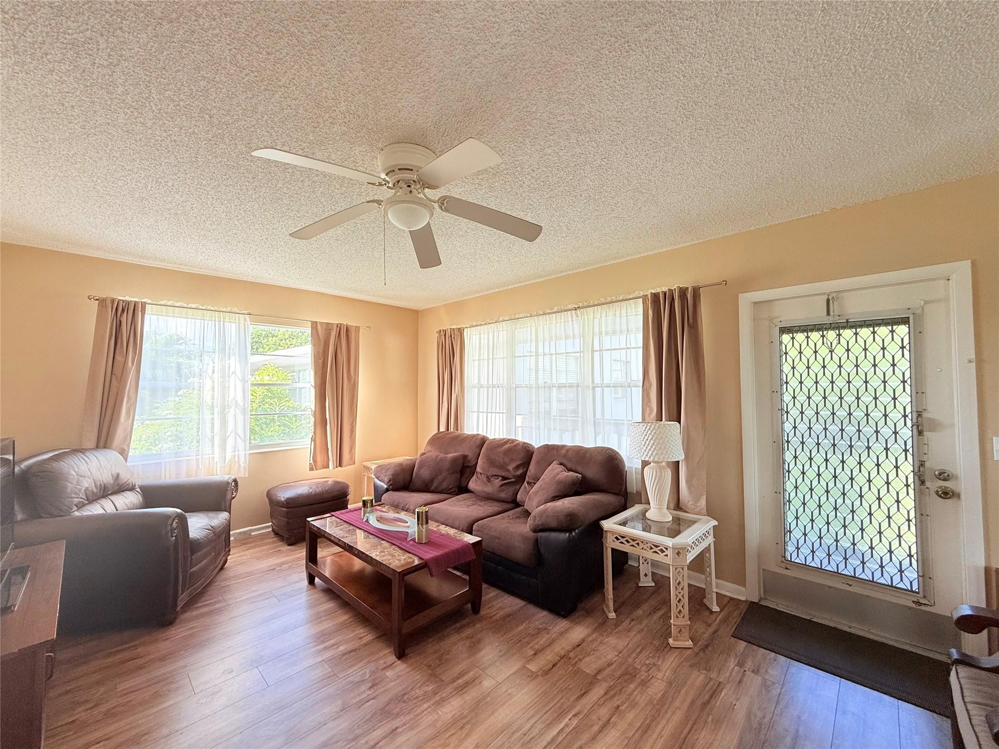 204 Oakridge M 204 Property Photo 4