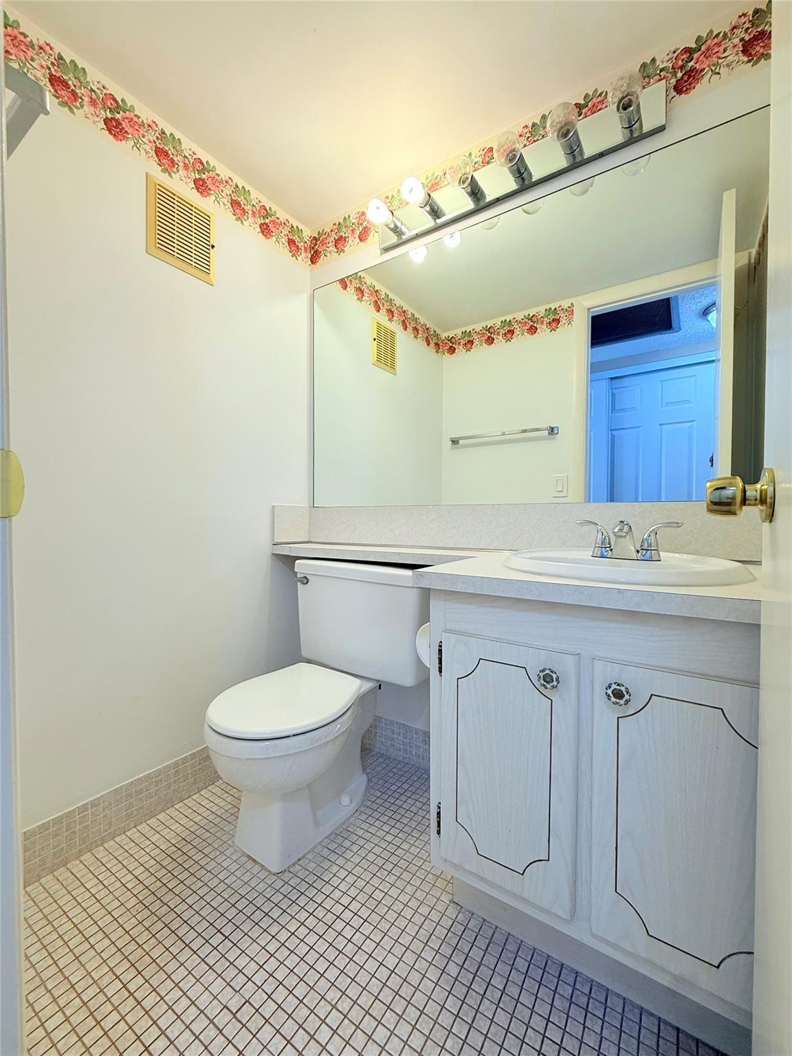 204 Oakridge M 204 Property Photo 11