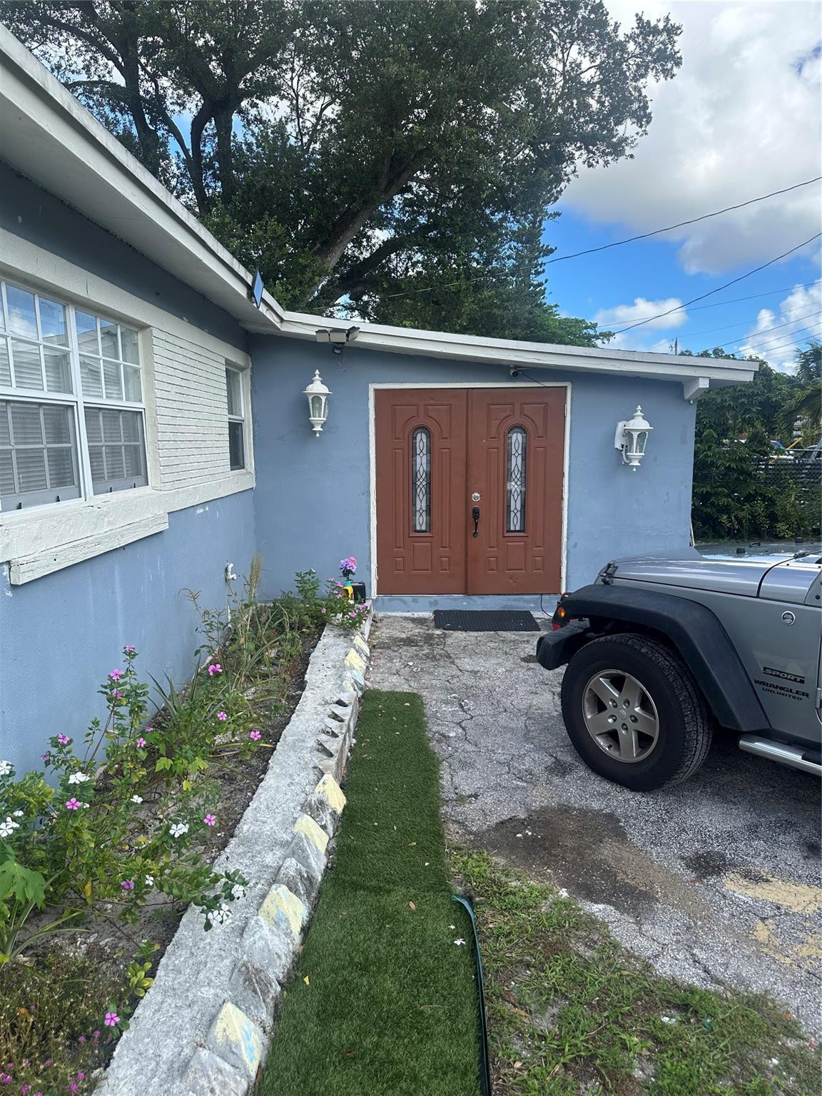 541 NW 33rd Avenue