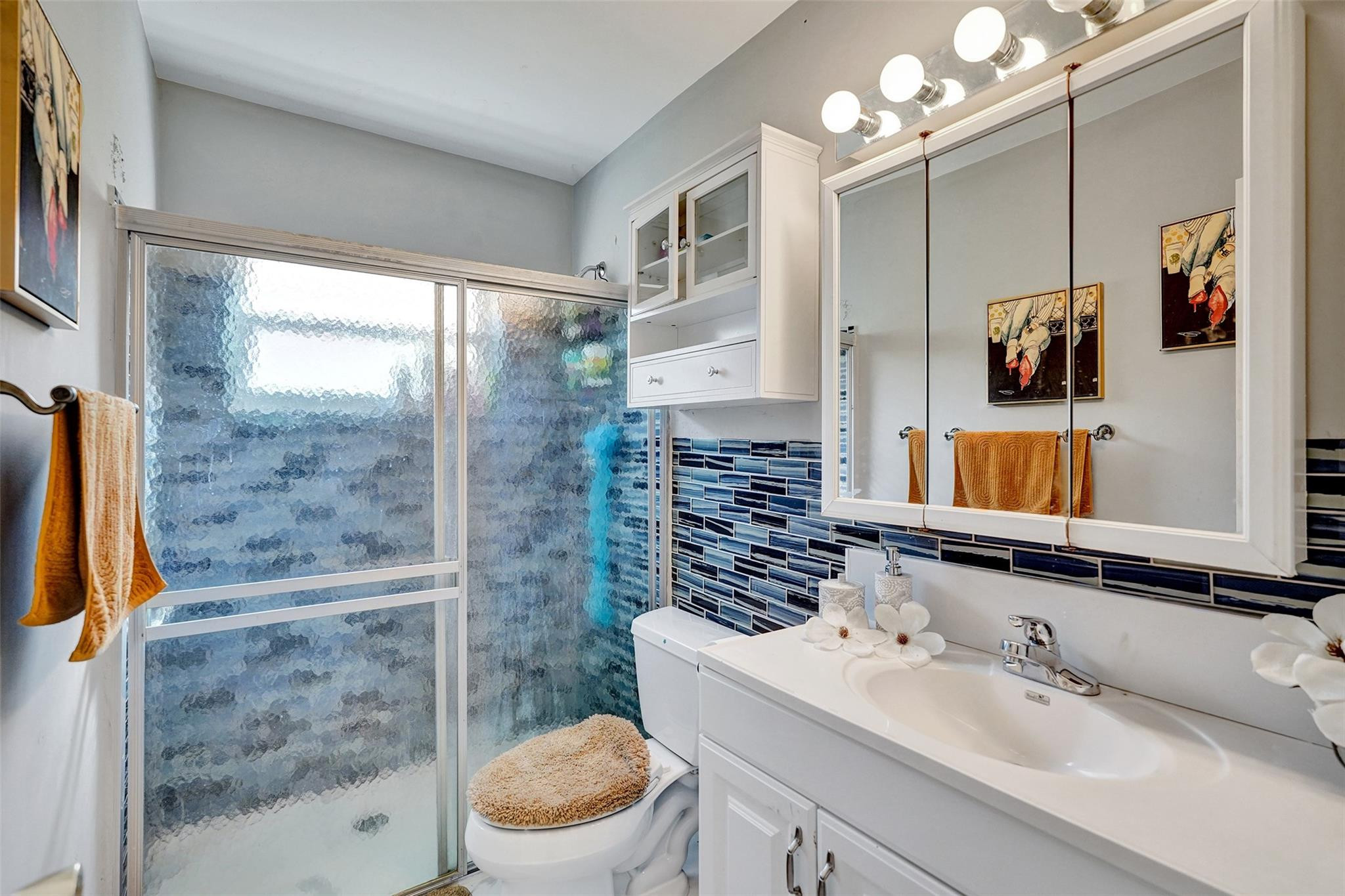 4017 Woodside Drive Property Photo 13
