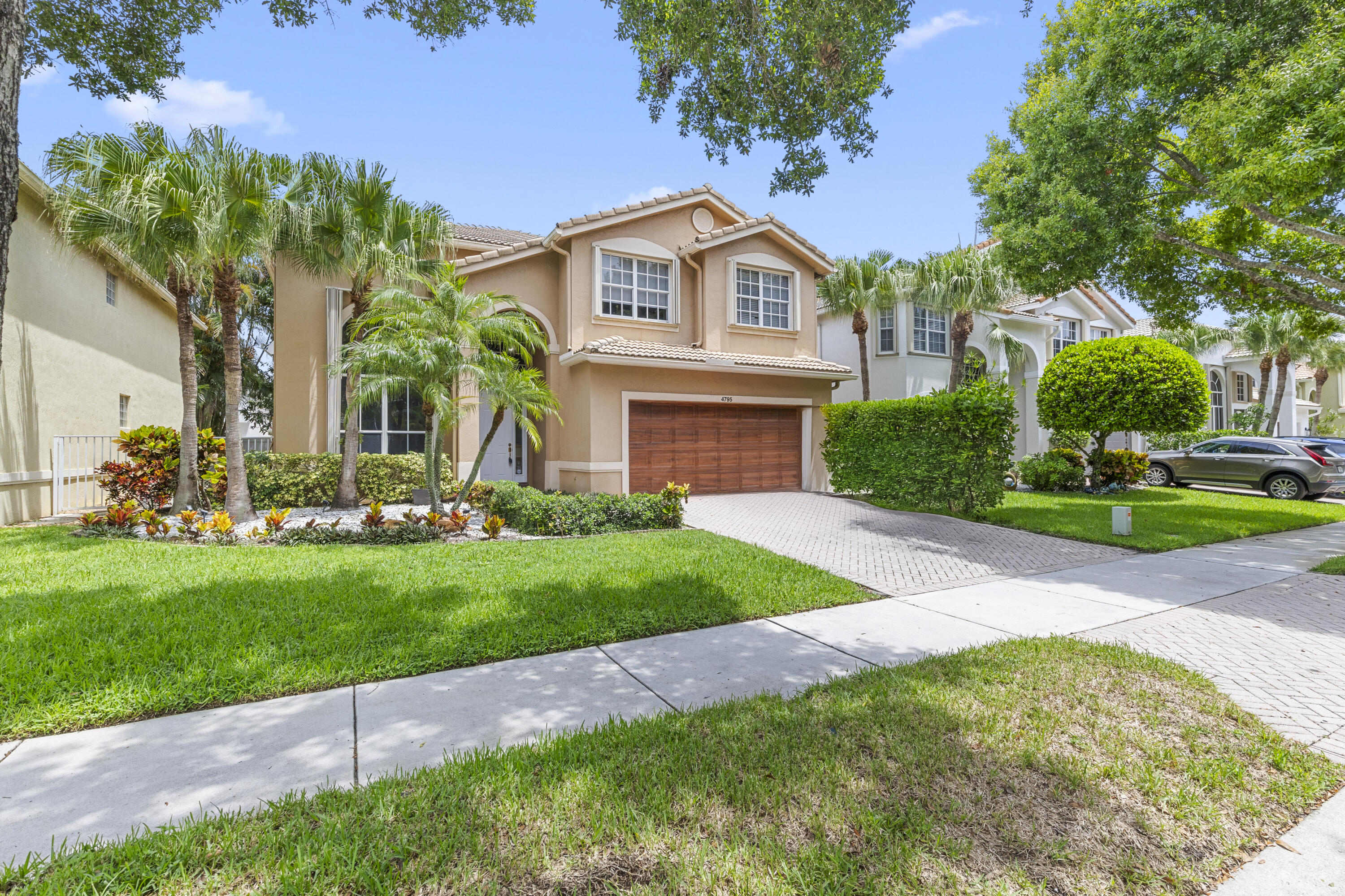 4795 S Classical Boulevard Property Photo 2