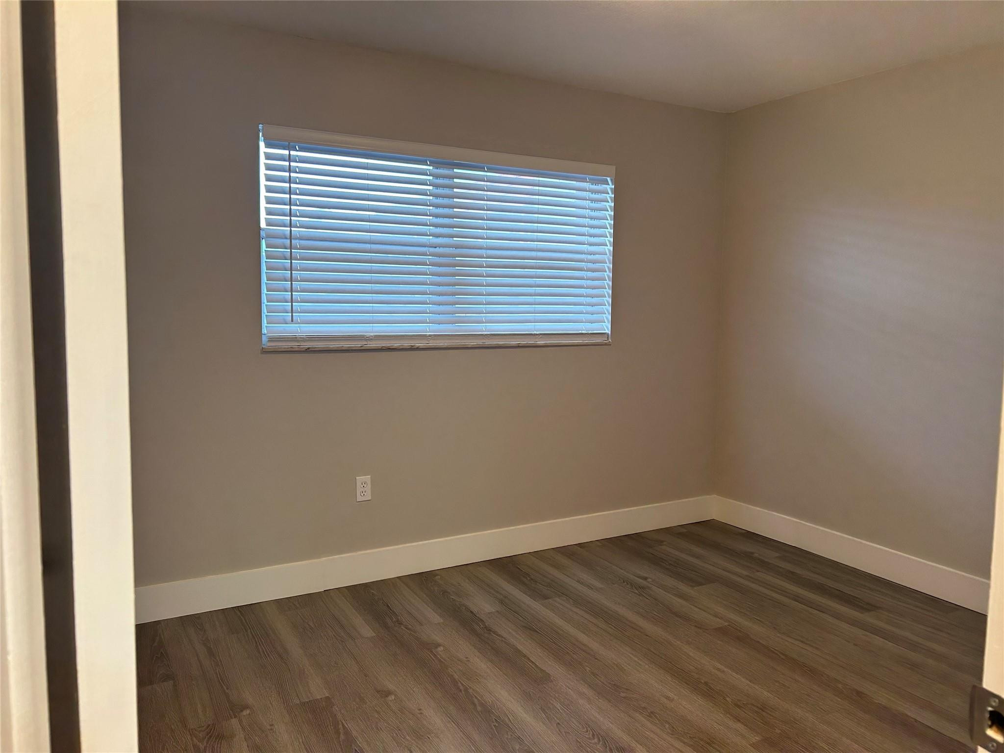 8080 N Sunrise Lakes Drive 209 Property Photo 15