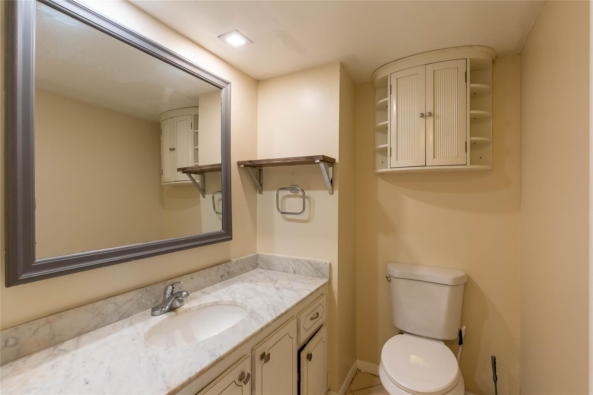 3570 S Ocean Boulevard 311 Property Photo 9