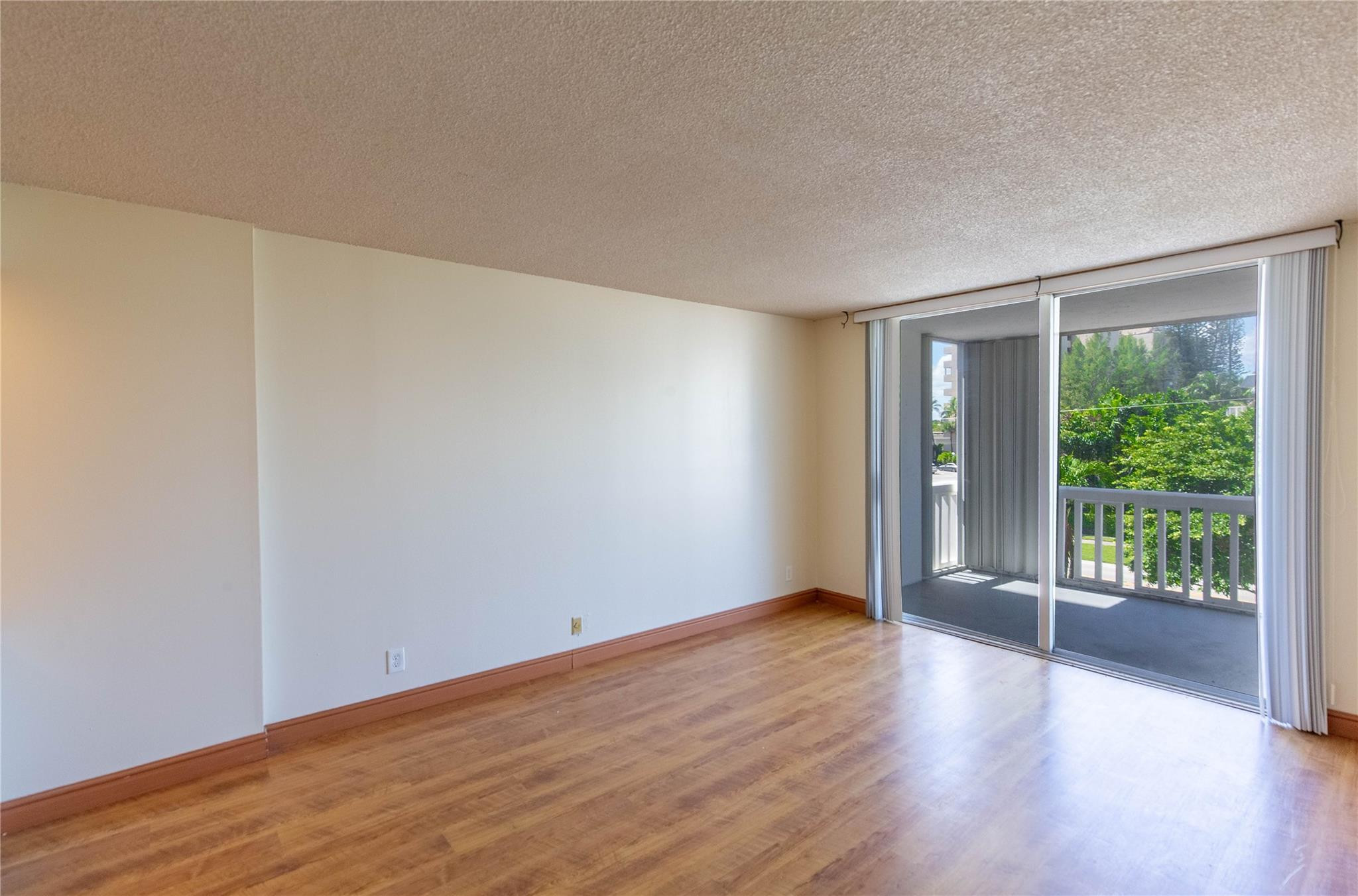 3570 S Ocean Boulevard 311 Property Photo 10