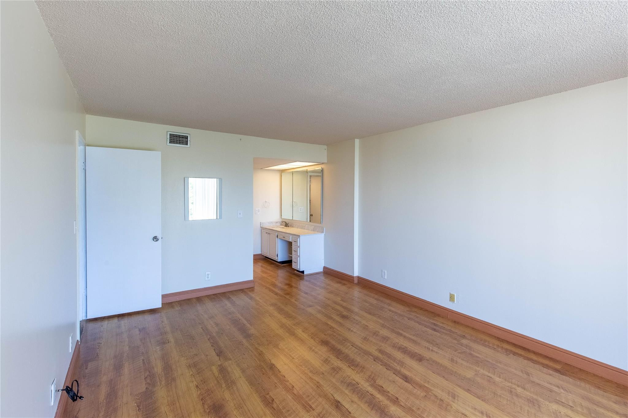 3570 S Ocean Boulevard 311 Property Photo 11