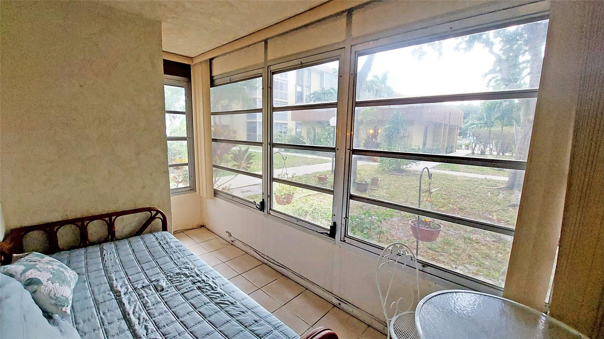 367 S Federal Highway B105 Property Photo 33