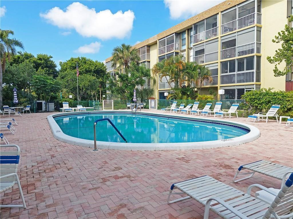 367 S Federal Highway B105 Property Photo 35
