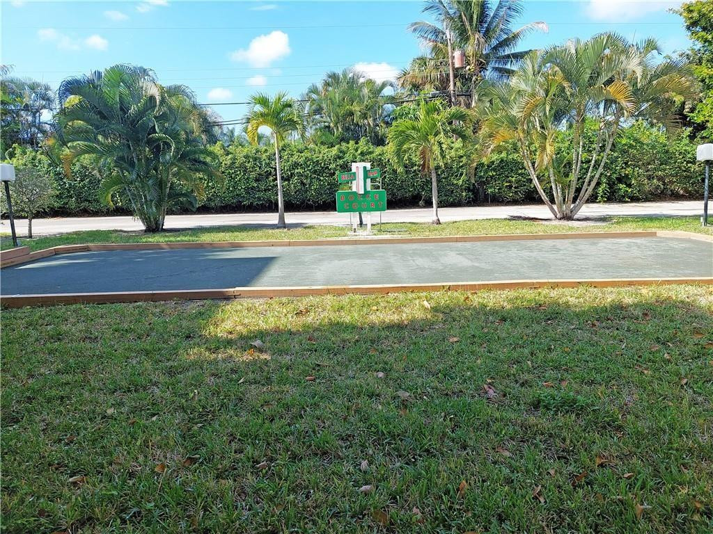 367 S Federal Highway B105 Property Photo 41