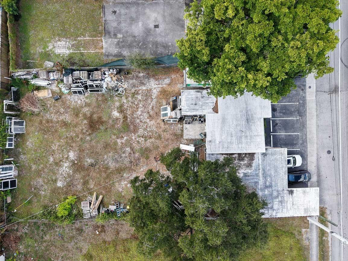 5738 W Hallandale Beach Boulevard Property Photo 29
