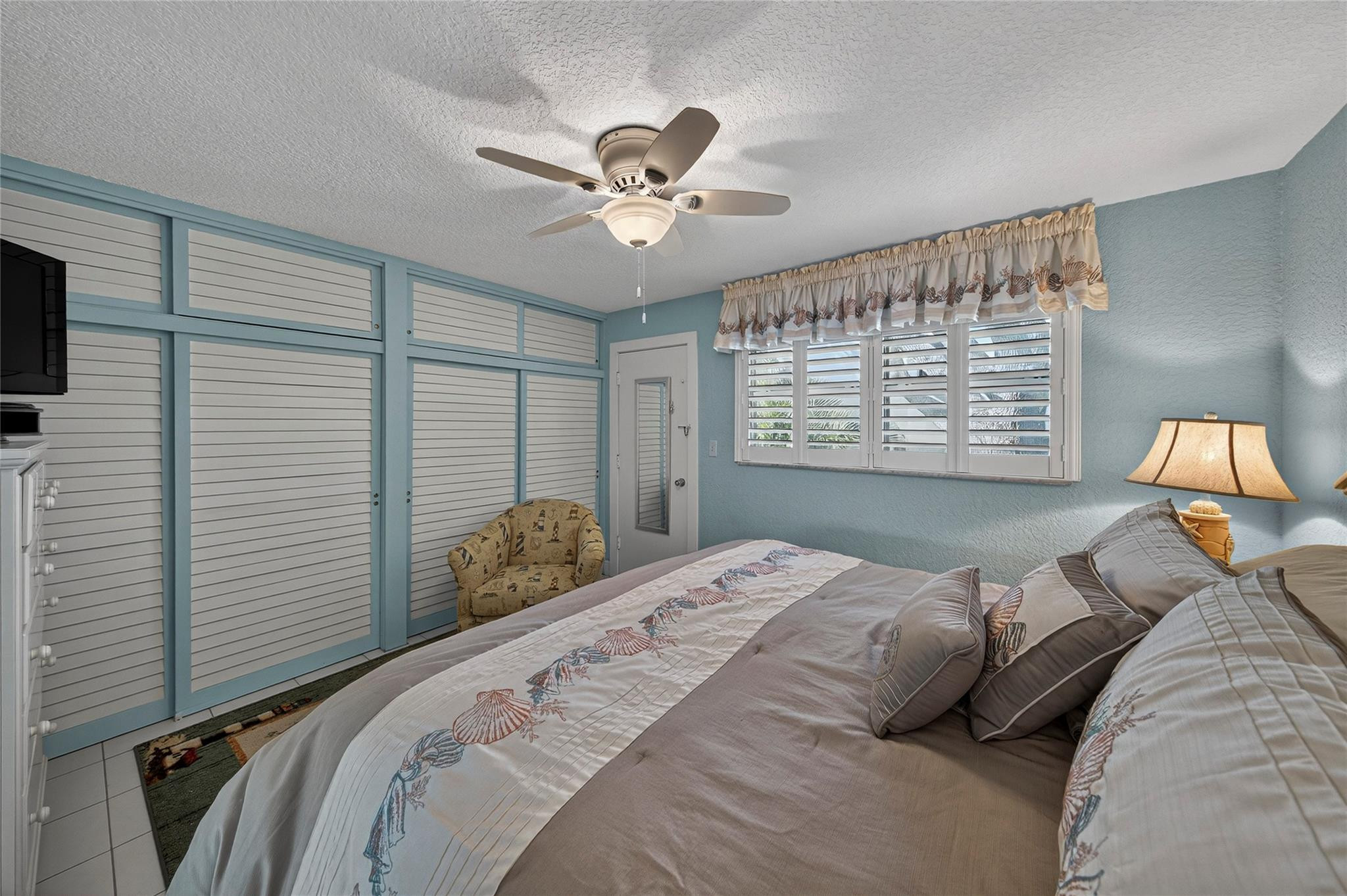 1201 N Riverside Drive 12b Property Photo 41
