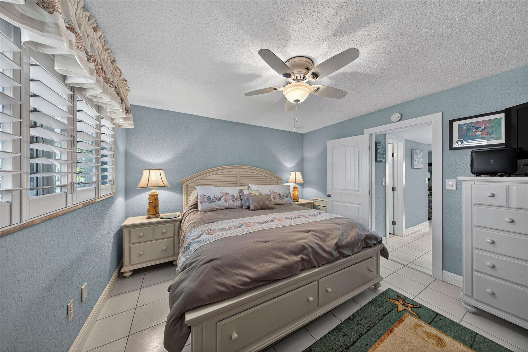 1201 N Riverside Drive 12b Property Photo 42