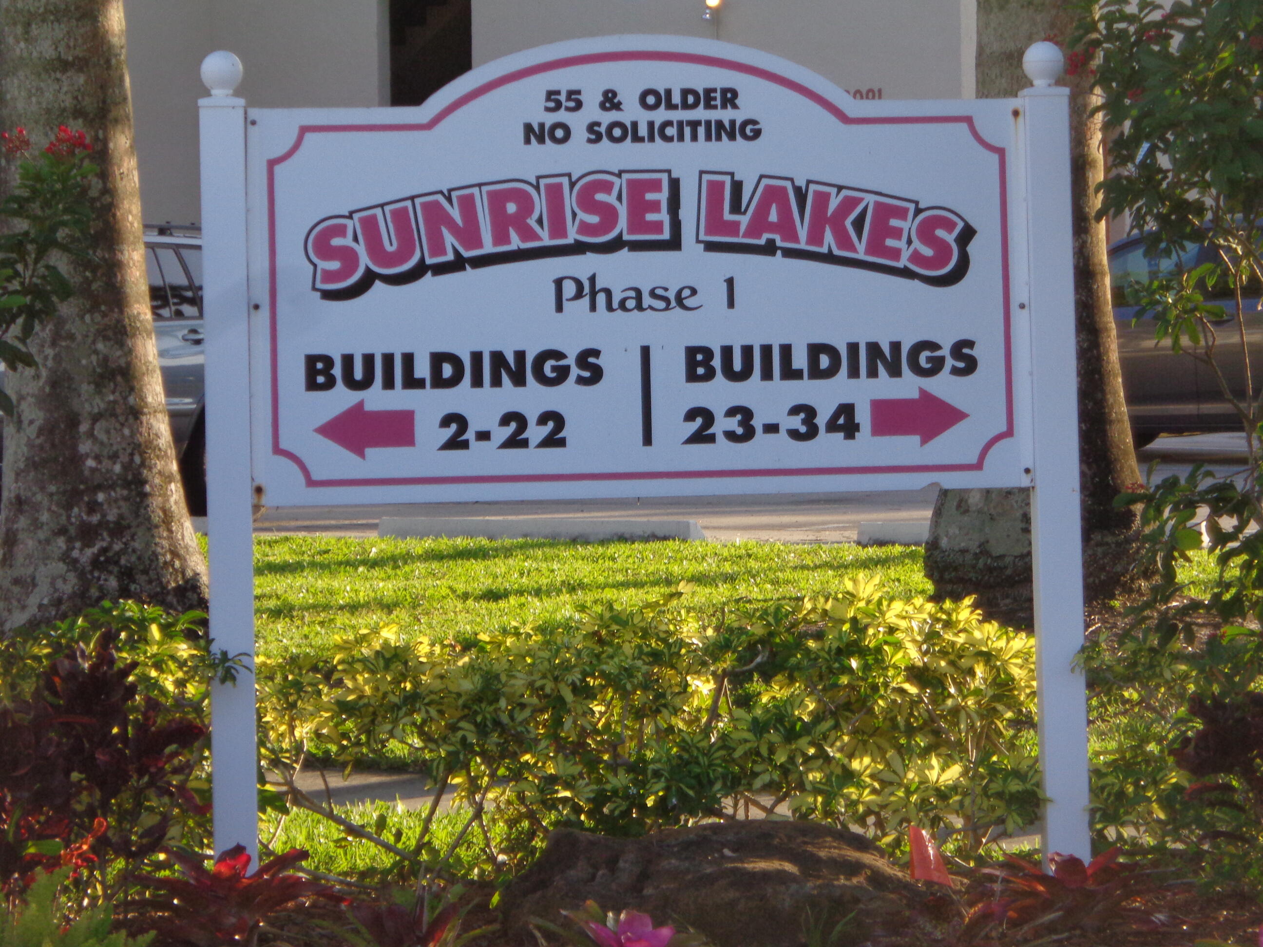 2831 E Sunrise Lakes Drive 209 Property Photo 31