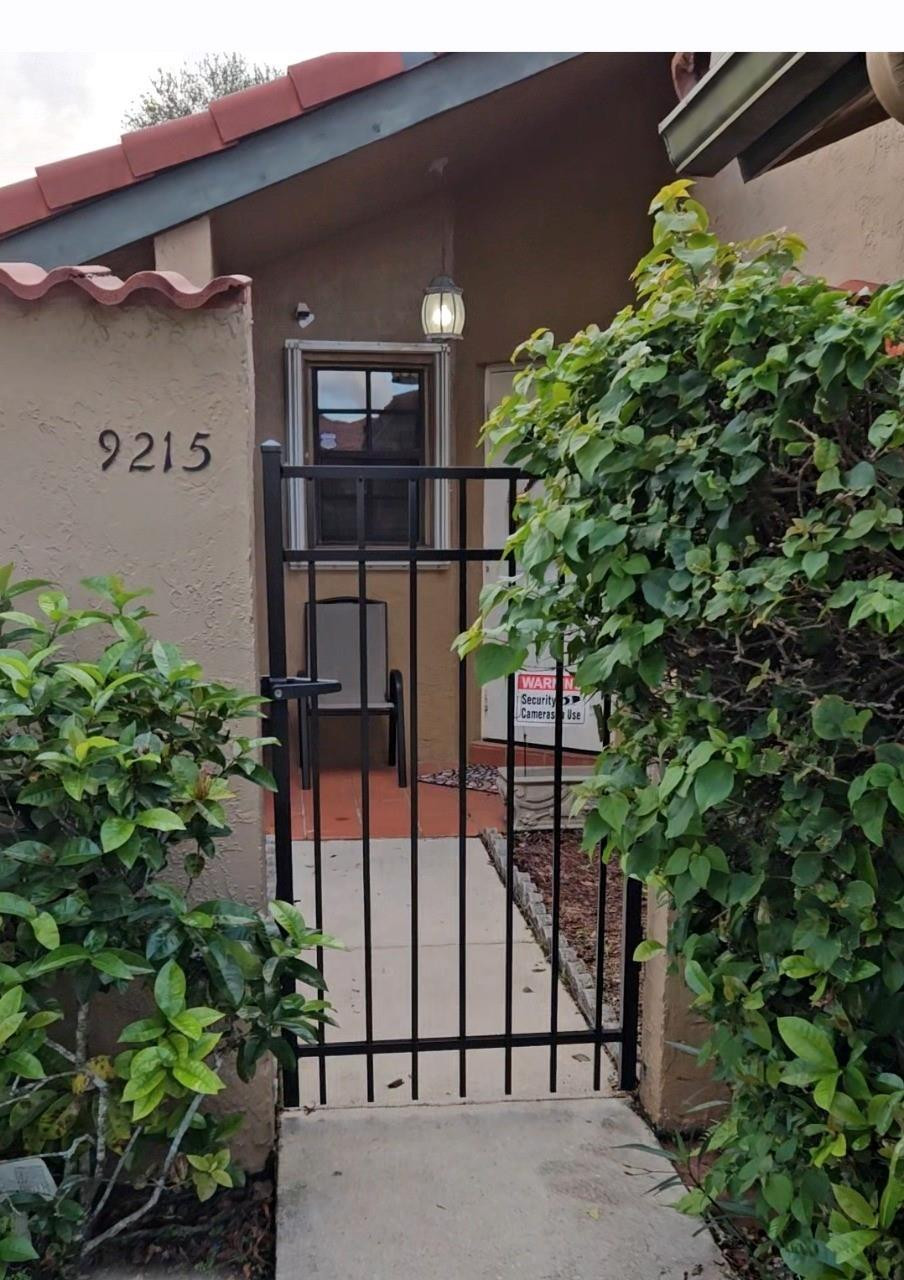 9215 W Sunrise Boulevard Property Photo 1