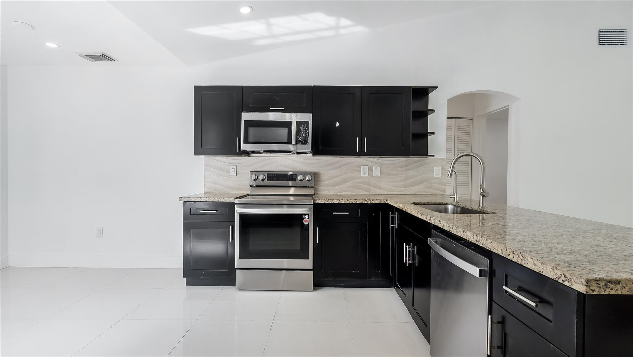 1811 Sw 124th Way Property Photo 10