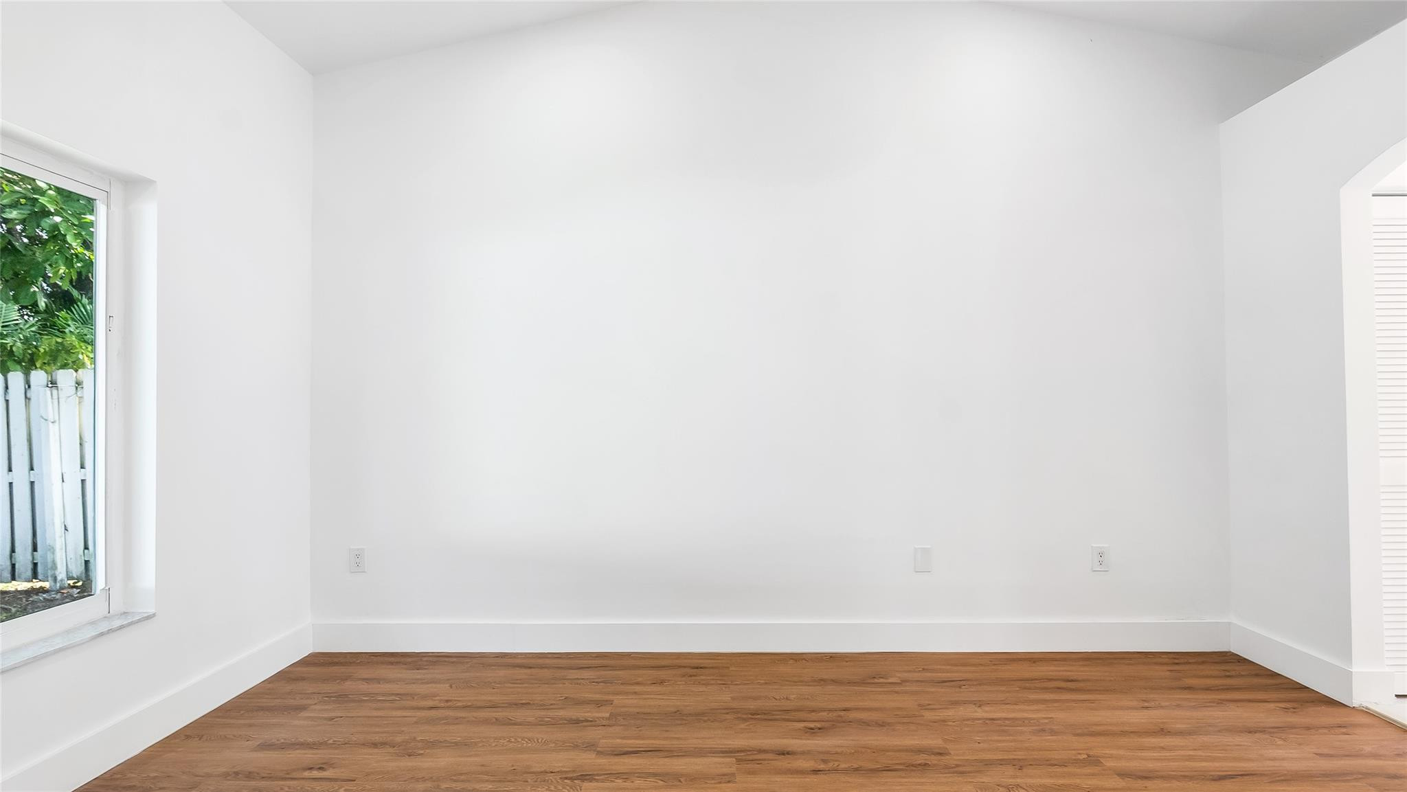 1811 Sw 124th Way Property Photo 22