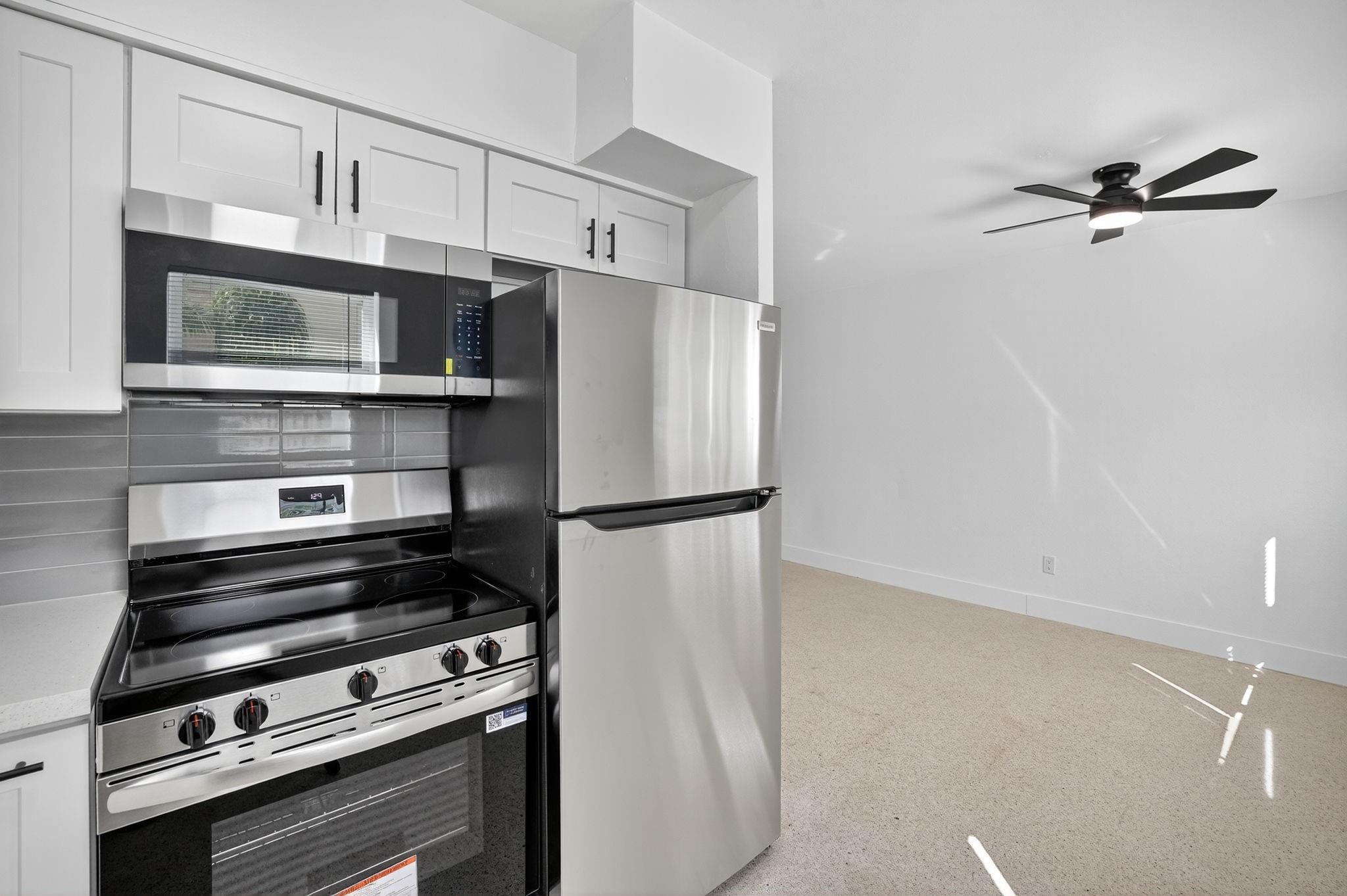 1821 Middle River Drive 1 Property Photo 2