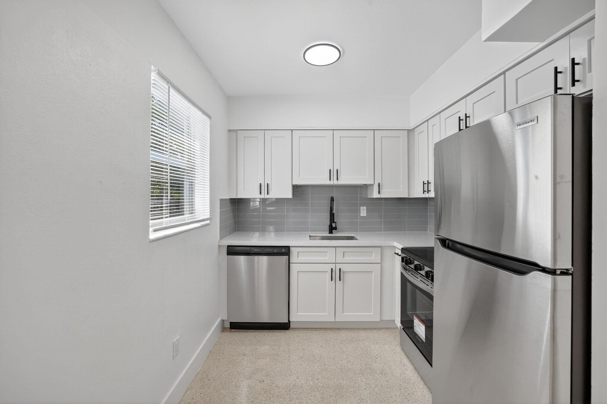 1821 Middle River Drive 1 Property Photo 3