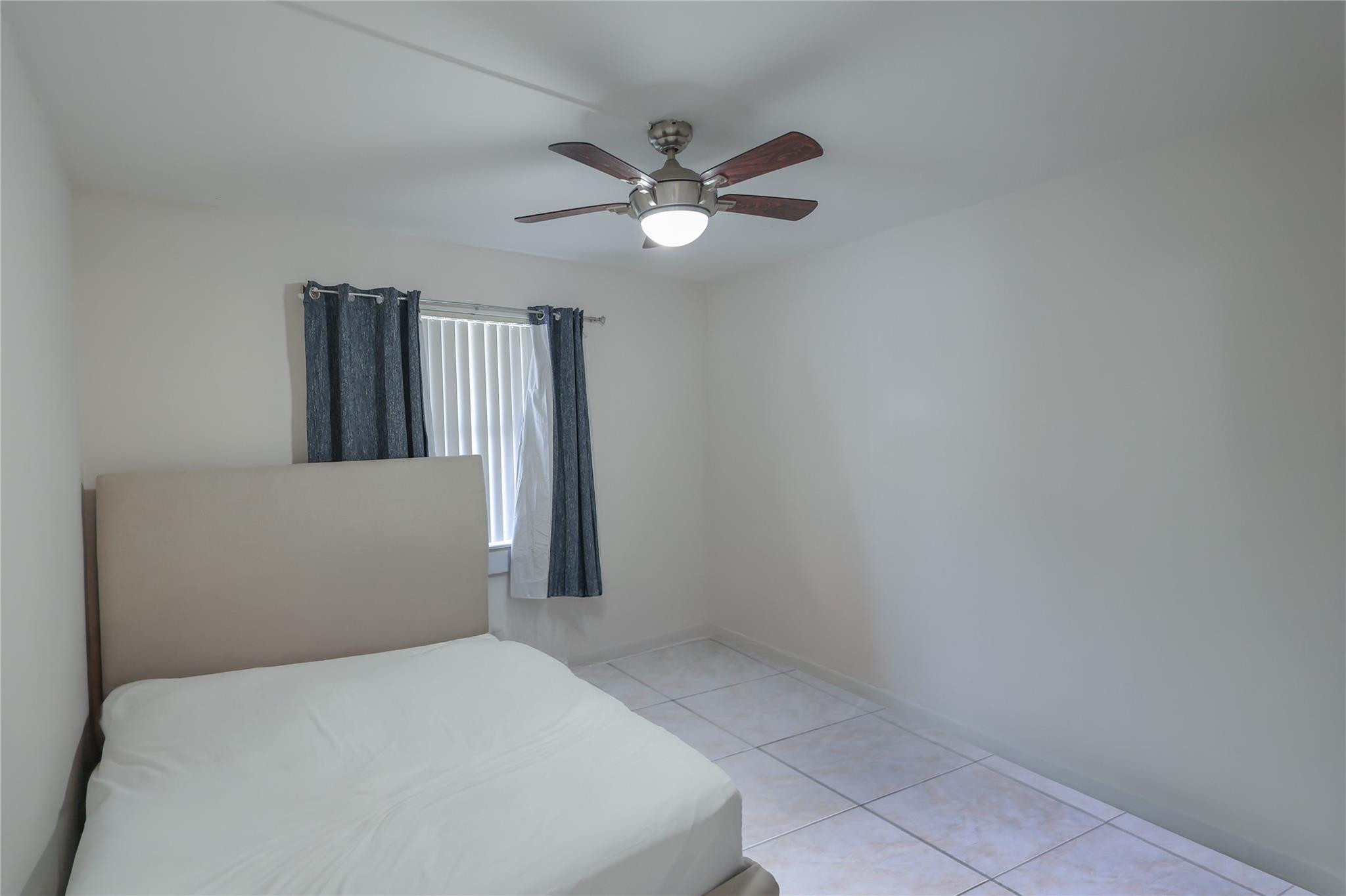 8725 Shadow Wood Boulevard 312 Property Photo 11