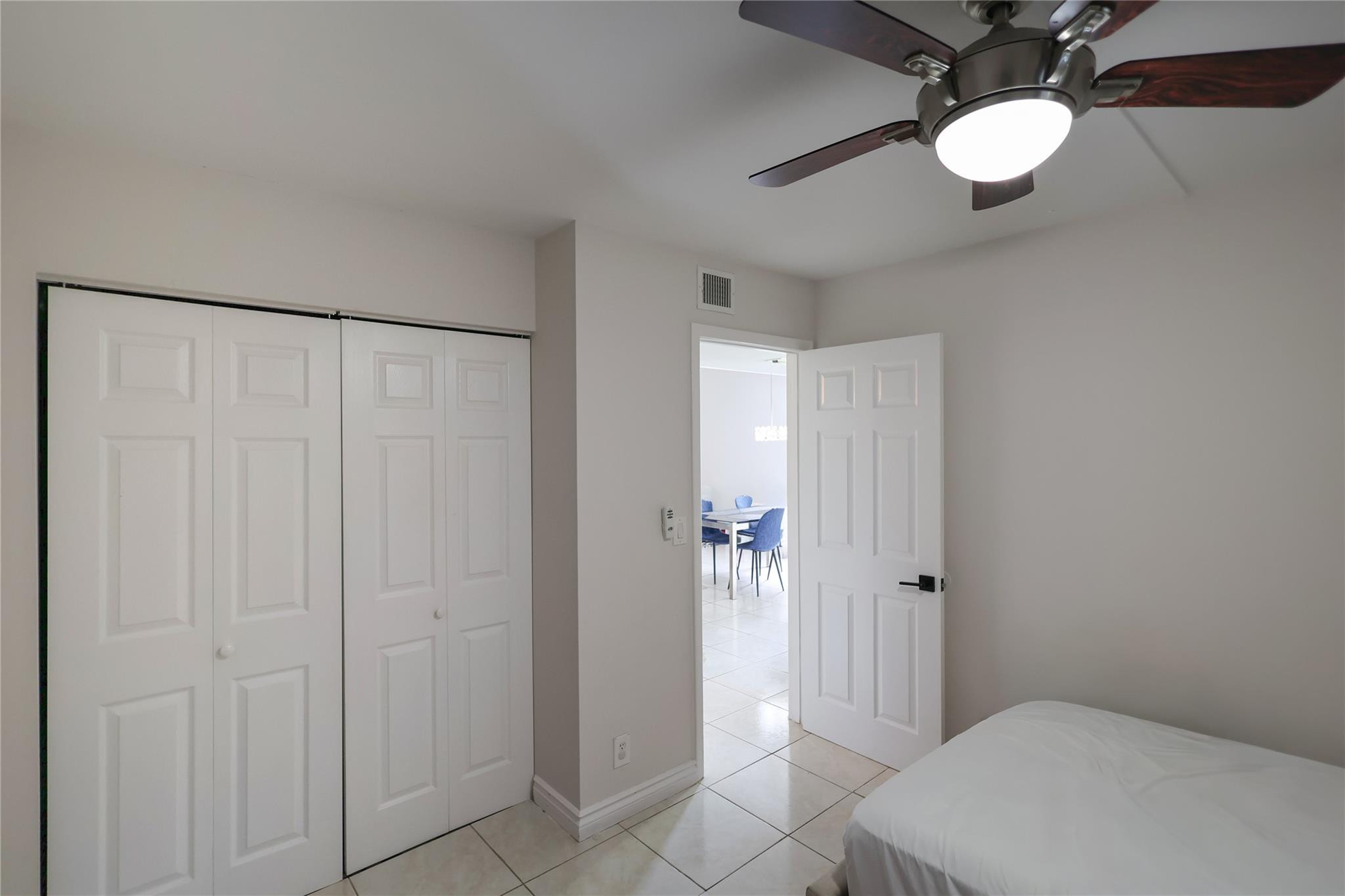 8725 Shadow Wood Boulevard 312 Property Photo 12
