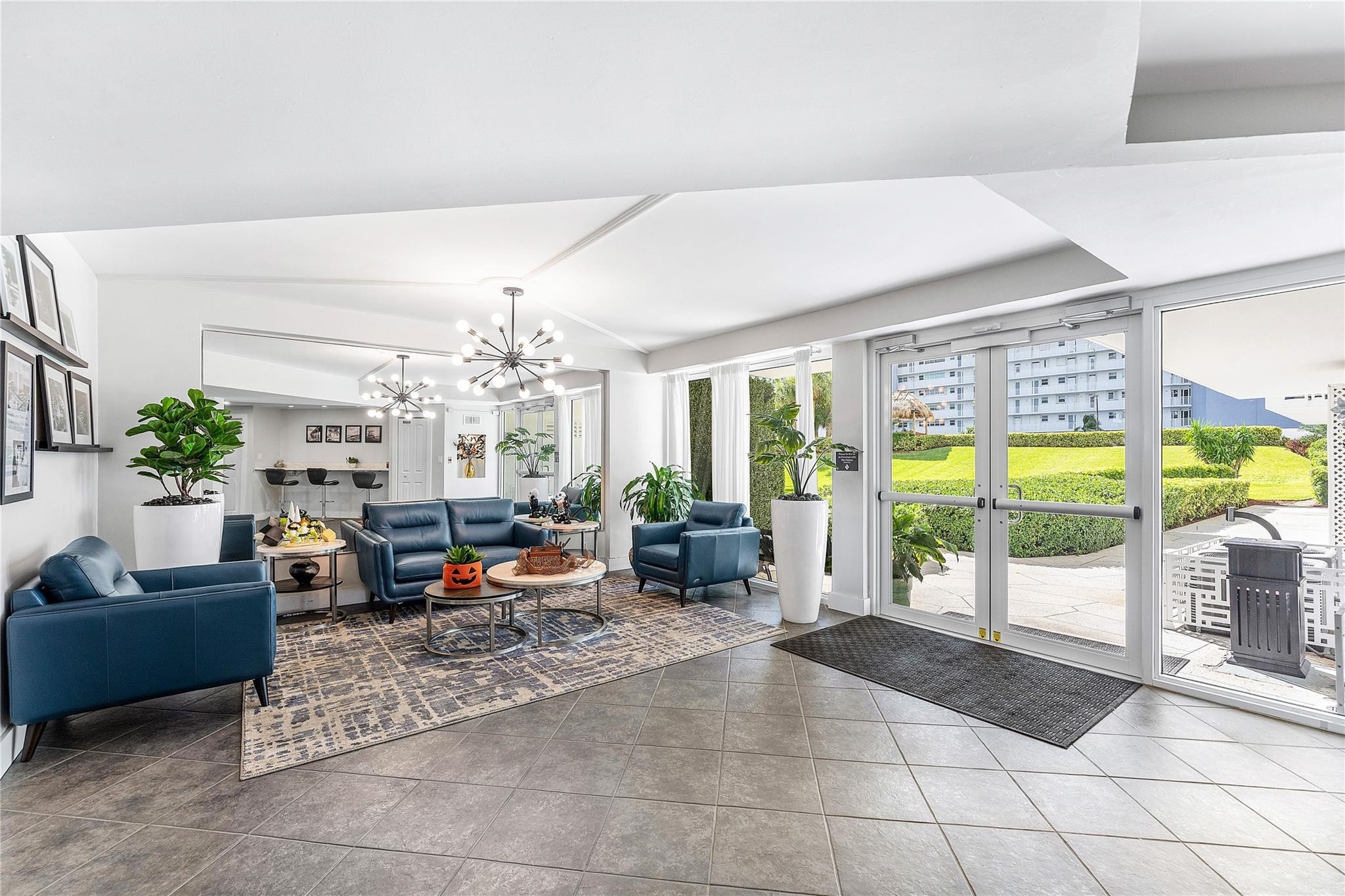 1900 S Ocean Drive 812 Property Photo 19