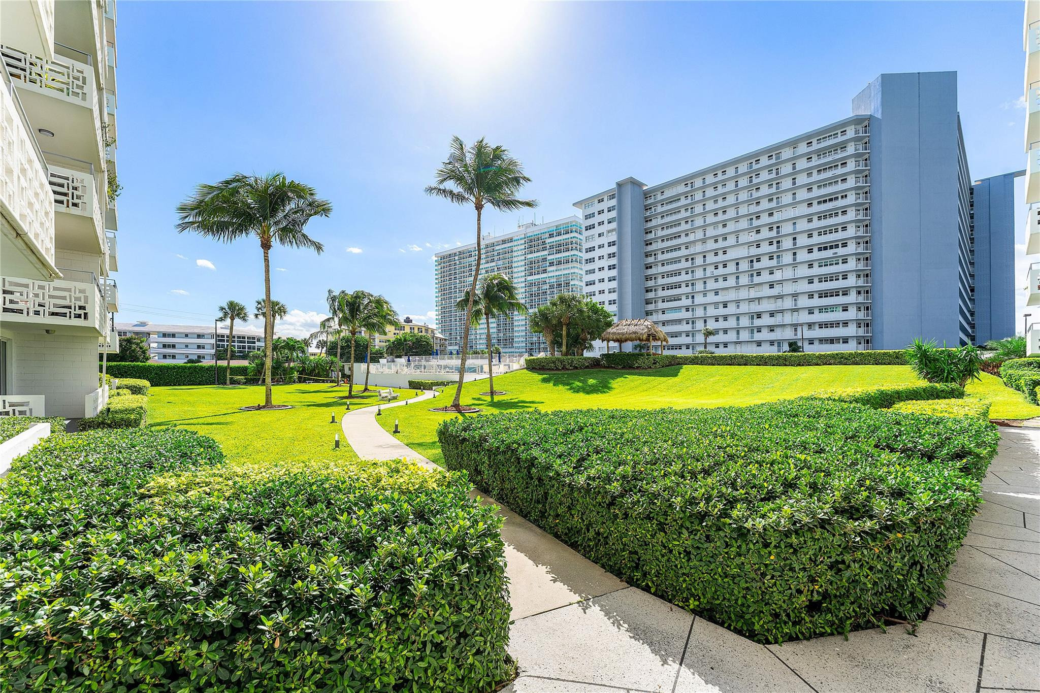 1900 S Ocean Drive 812 Property Photo 43