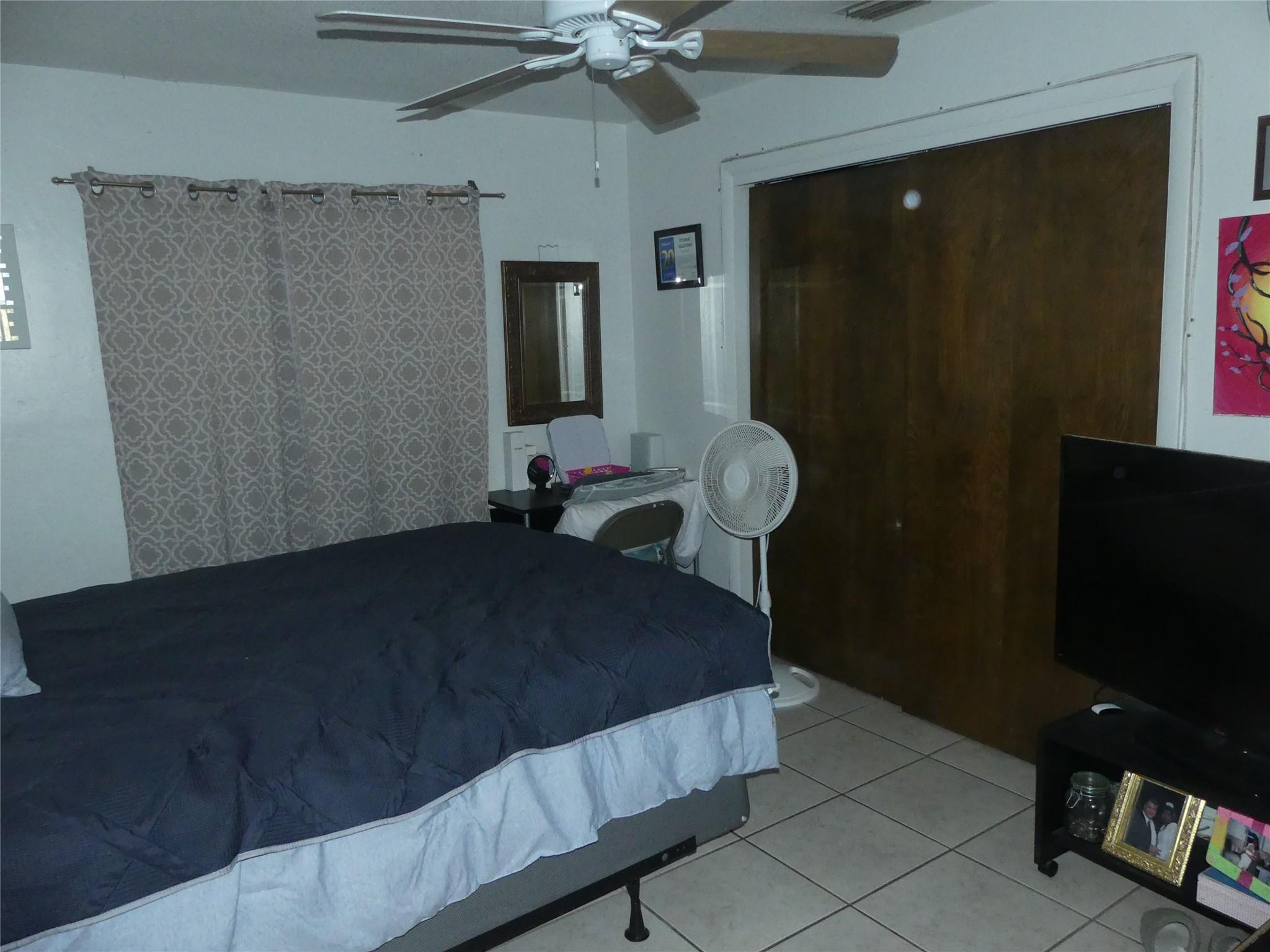 4725 Sw 65th Avenue Property Photo 7