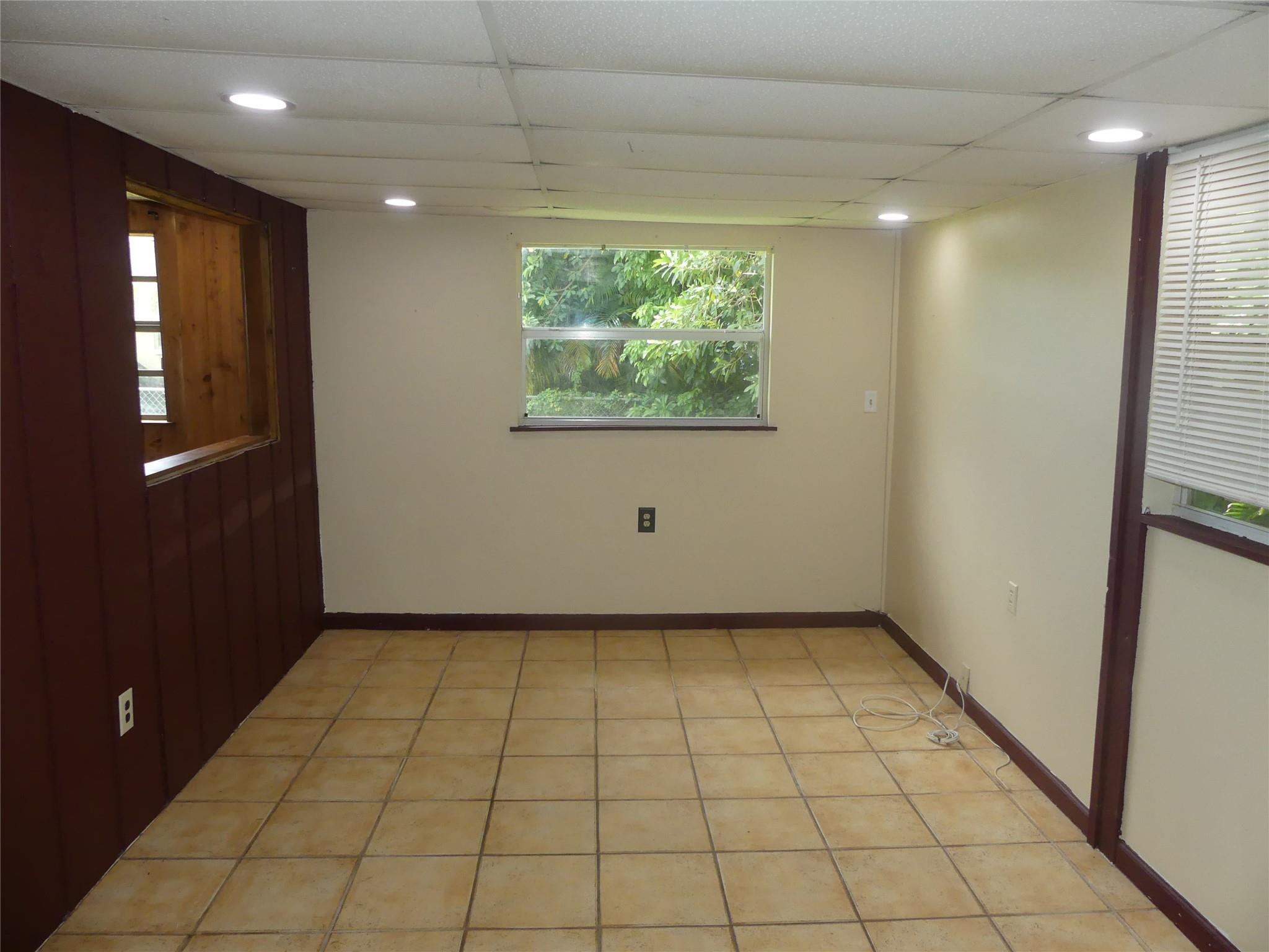 4725 Sw 65th Avenue Property Photo 8