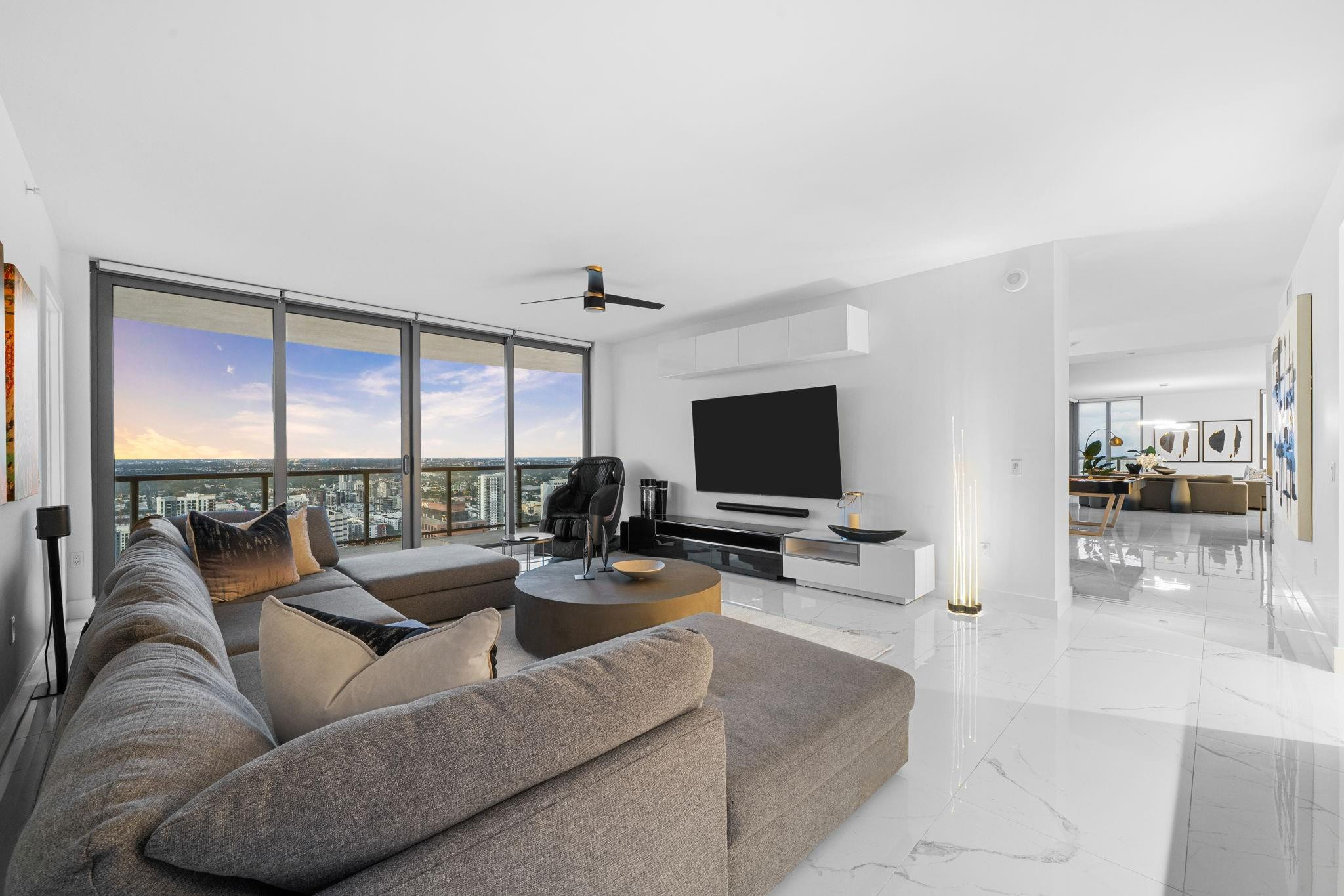 100 E Las Olas Boulevard 4001 Property Photo 23