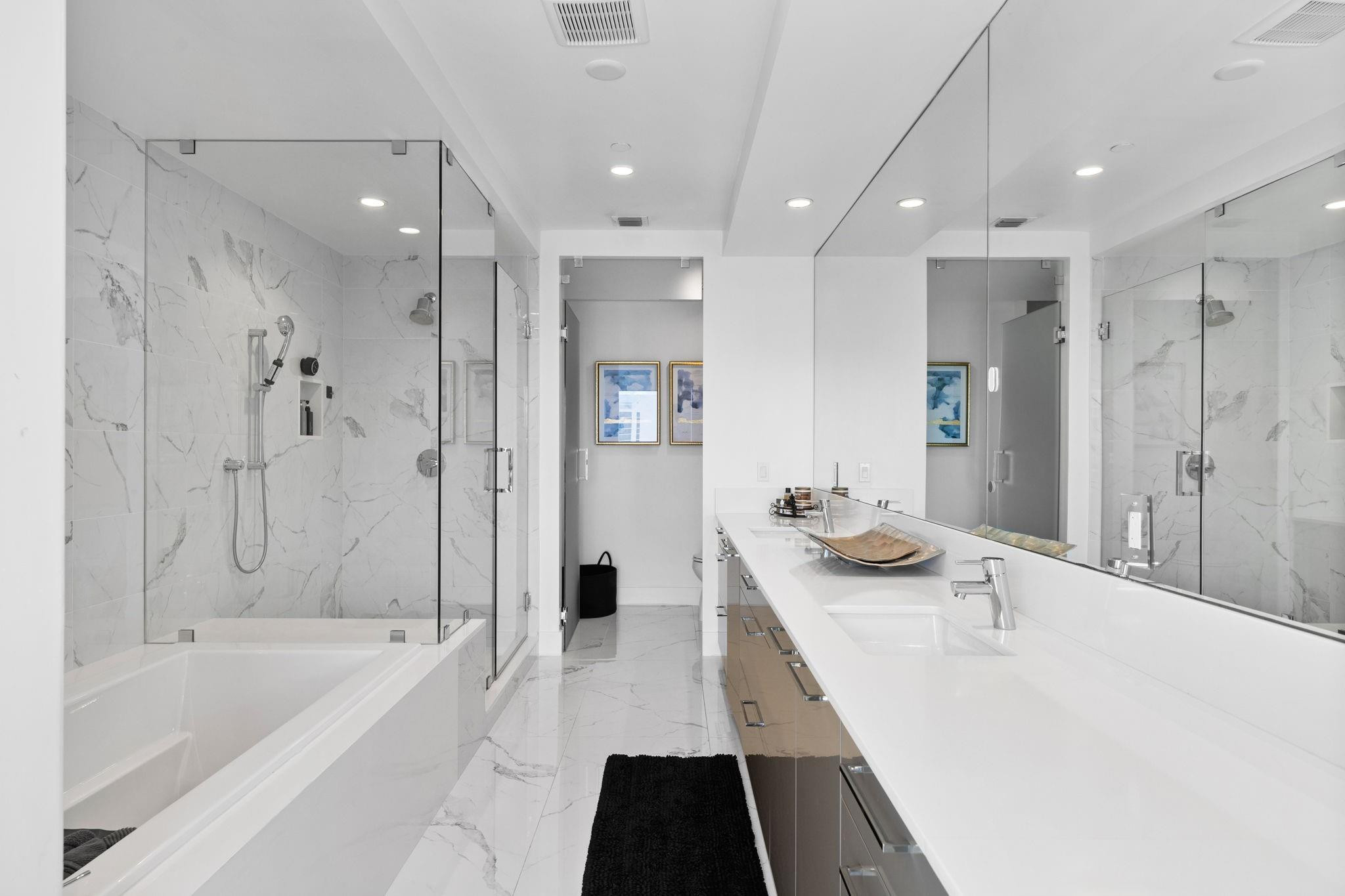 100 E Las Olas Boulevard 4001 Property Photo 29