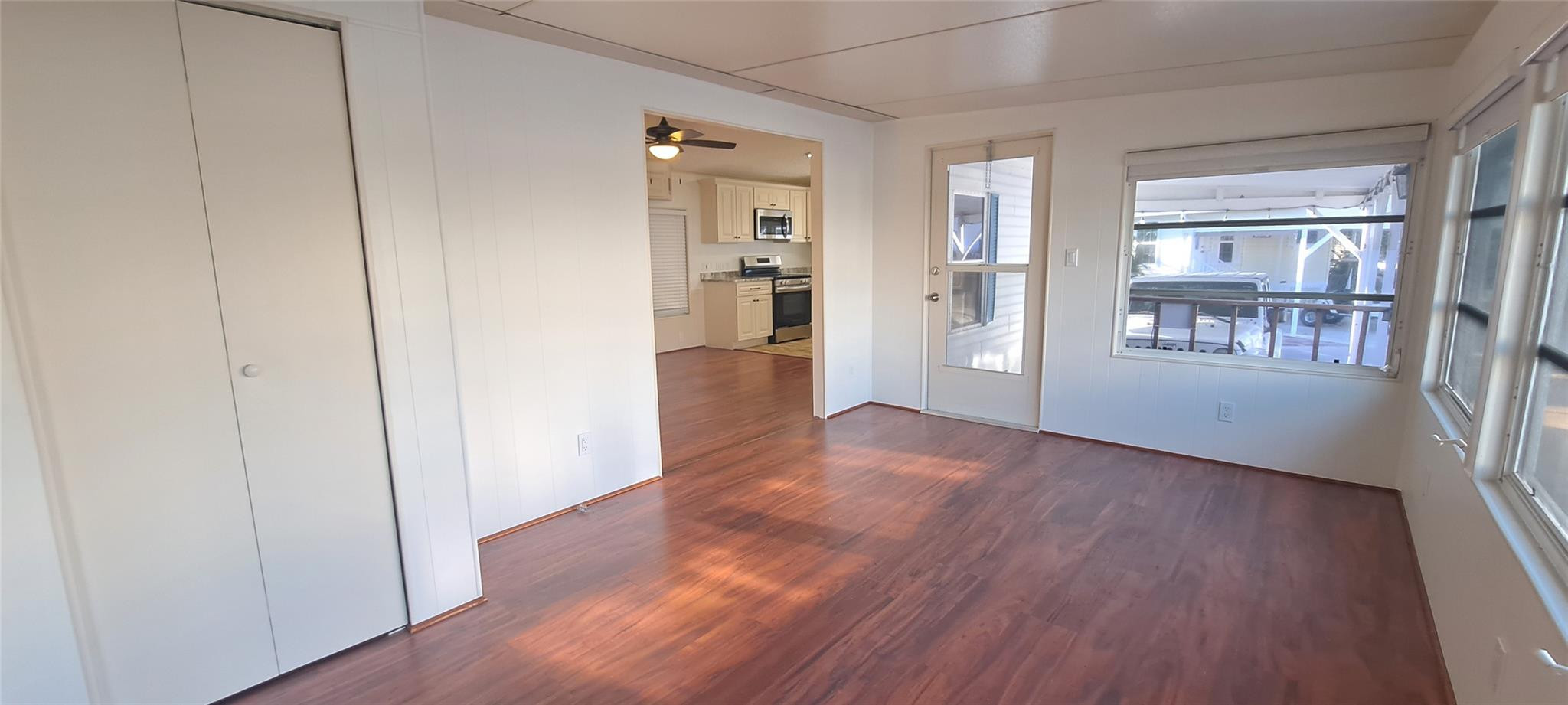 5362 Se 65th Avenue Property Photo 16