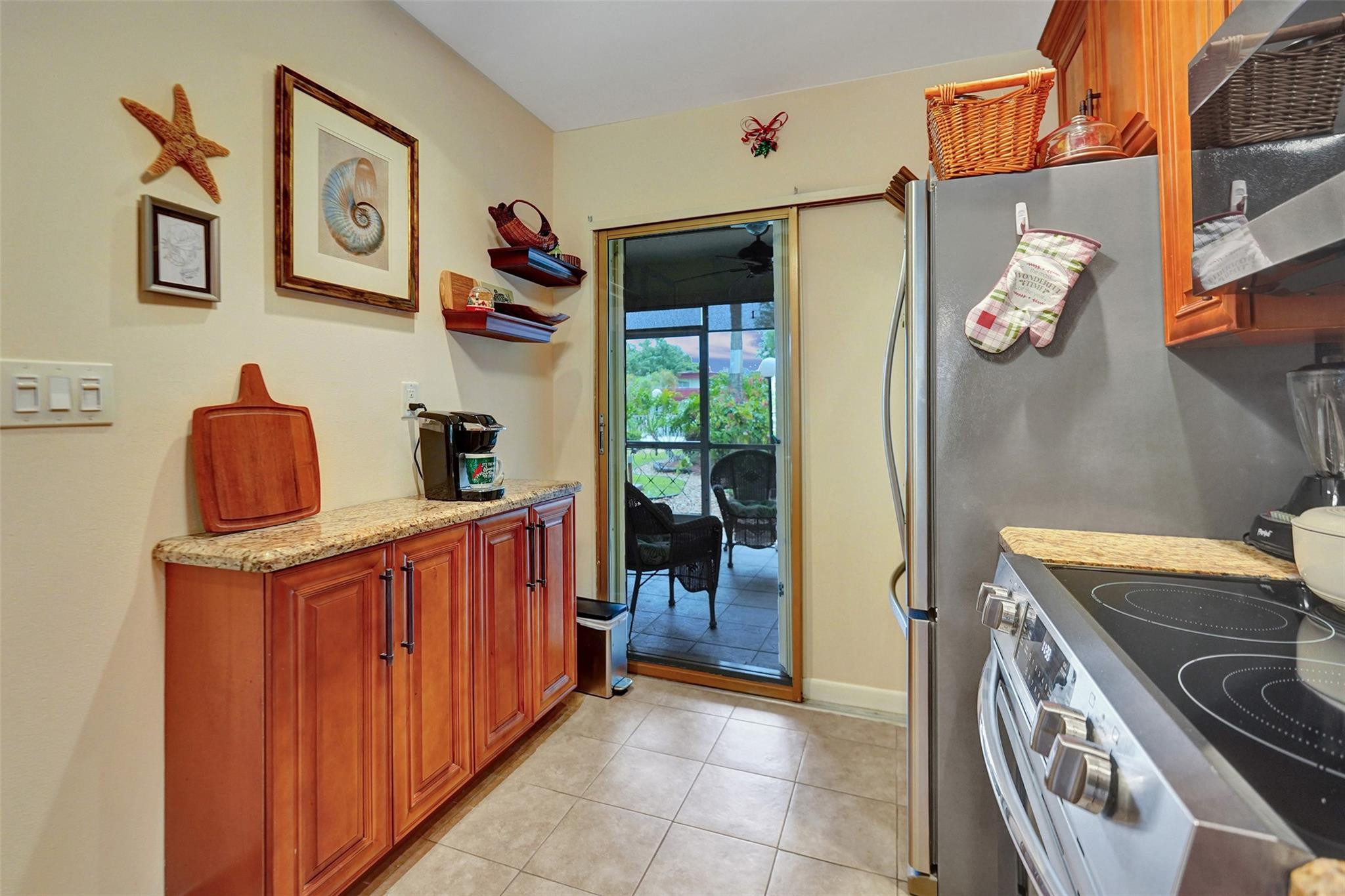 860 Se 6th Avenue 402 Property Photo 33