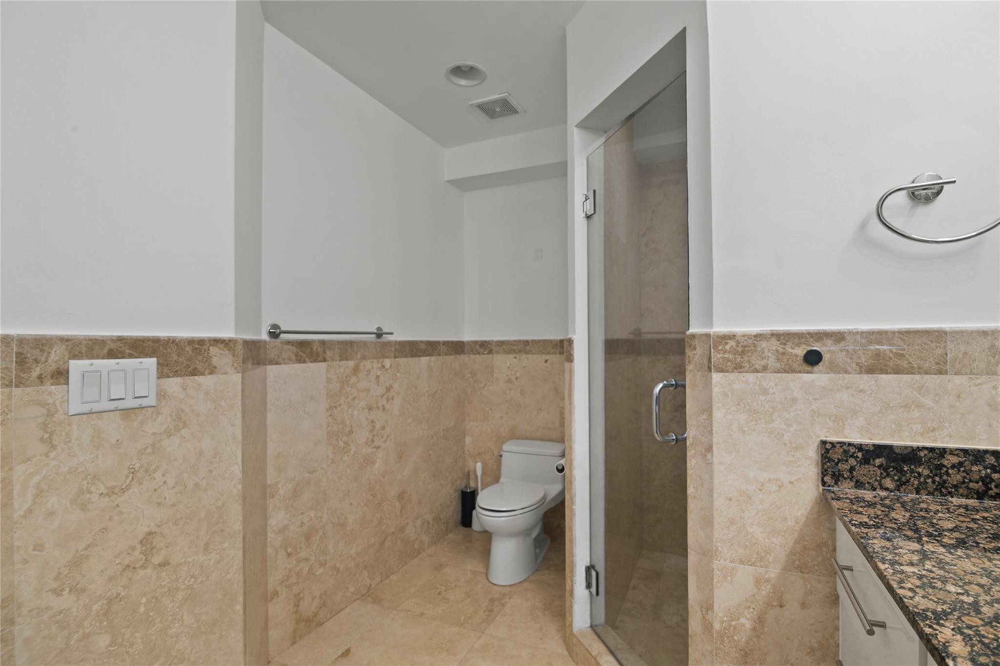 732 Ne 15th Avenue Property Photo 22