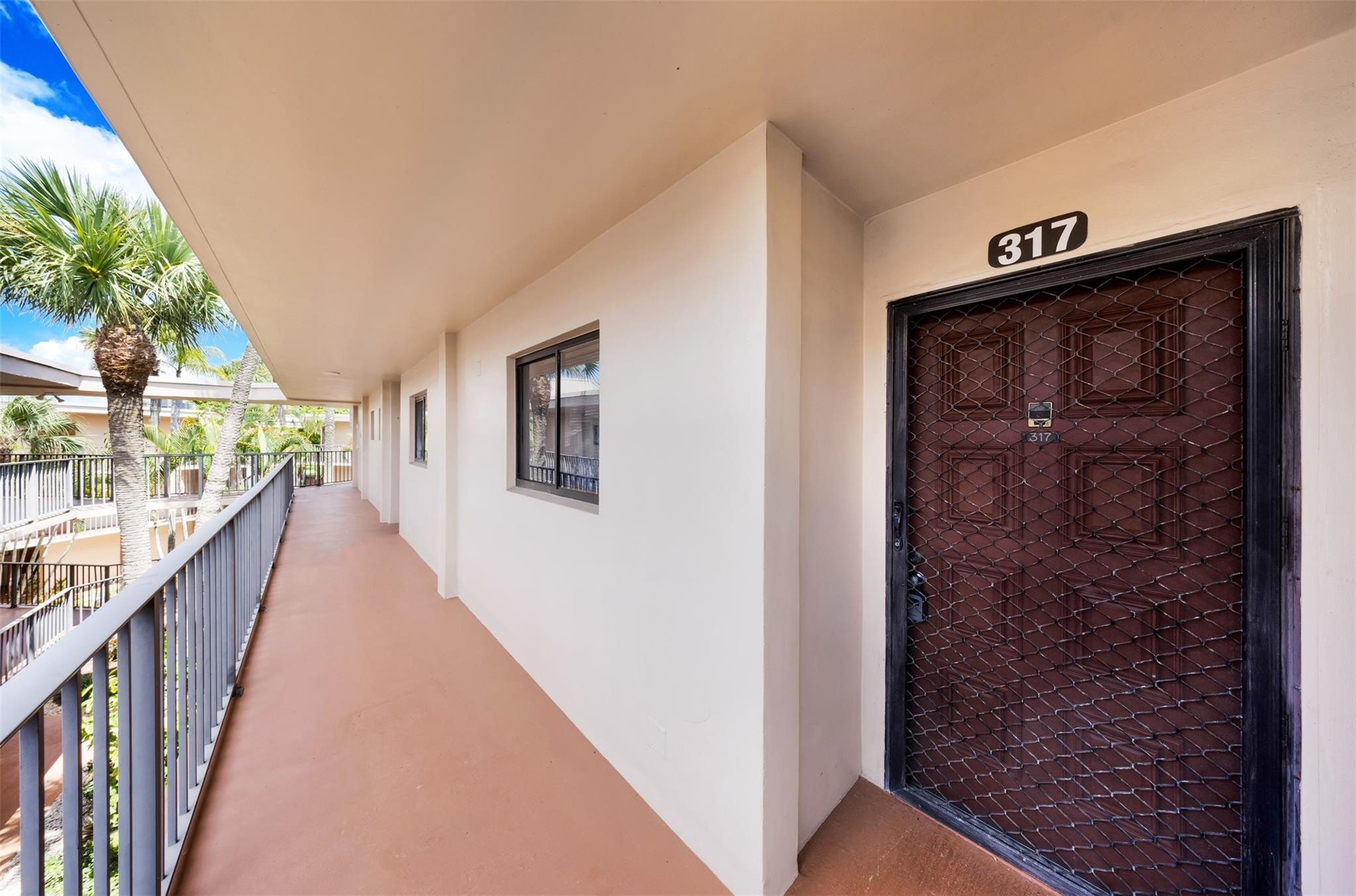 5250 Las Verdes Circle 317 Property Photo 27
