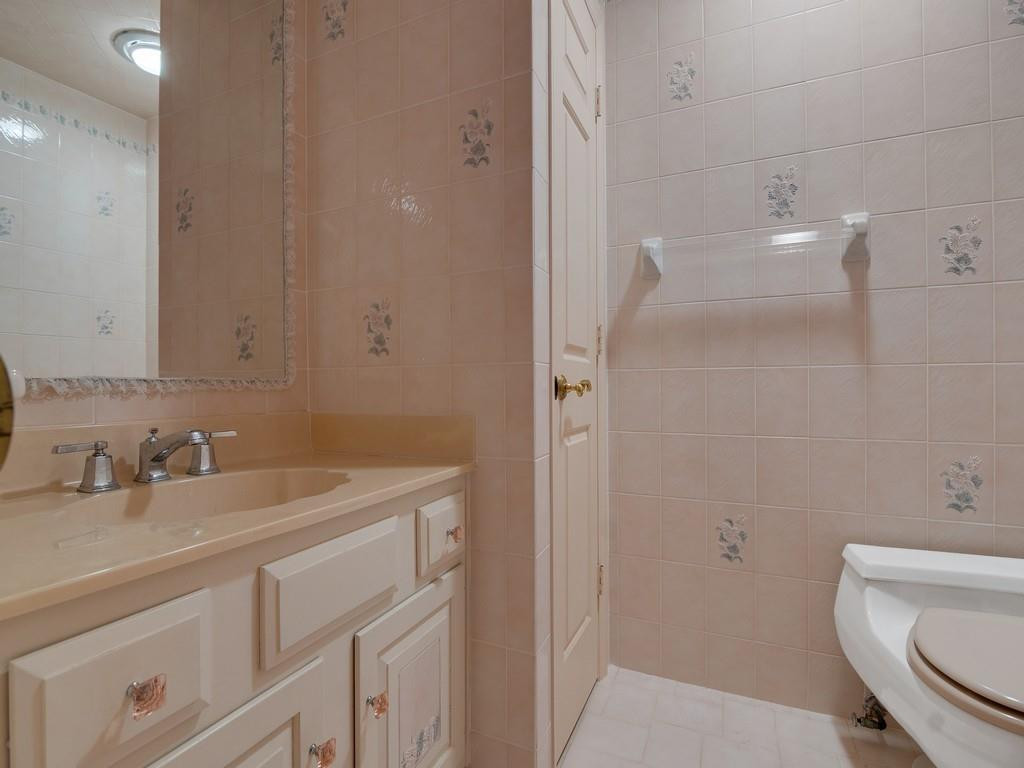 5690 Highway A1a 203n Property Photo 25