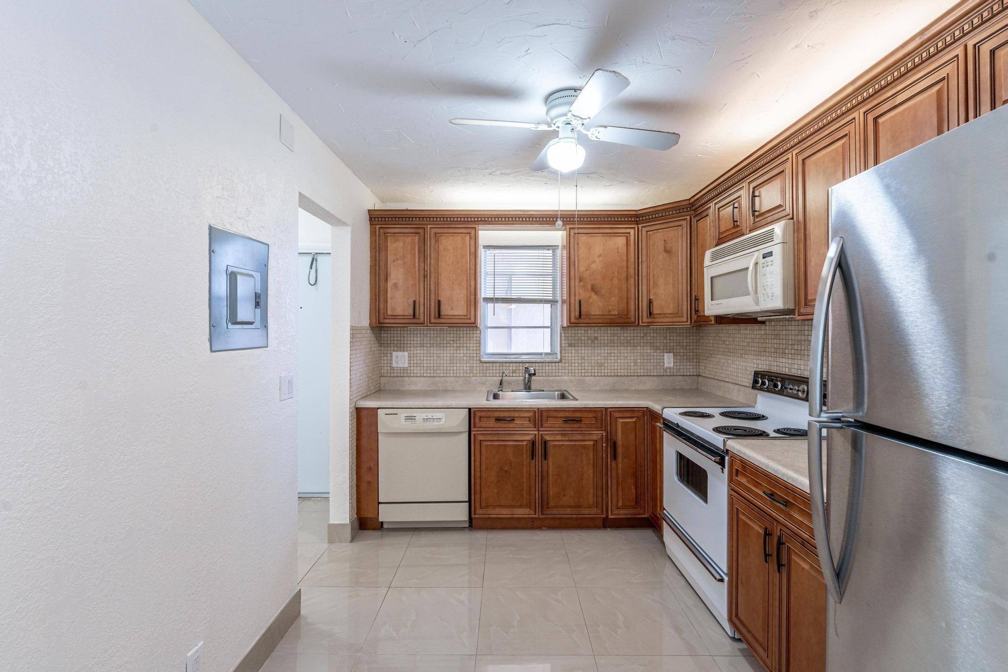2551 Aragon Boulevard 406 Property Photo 1