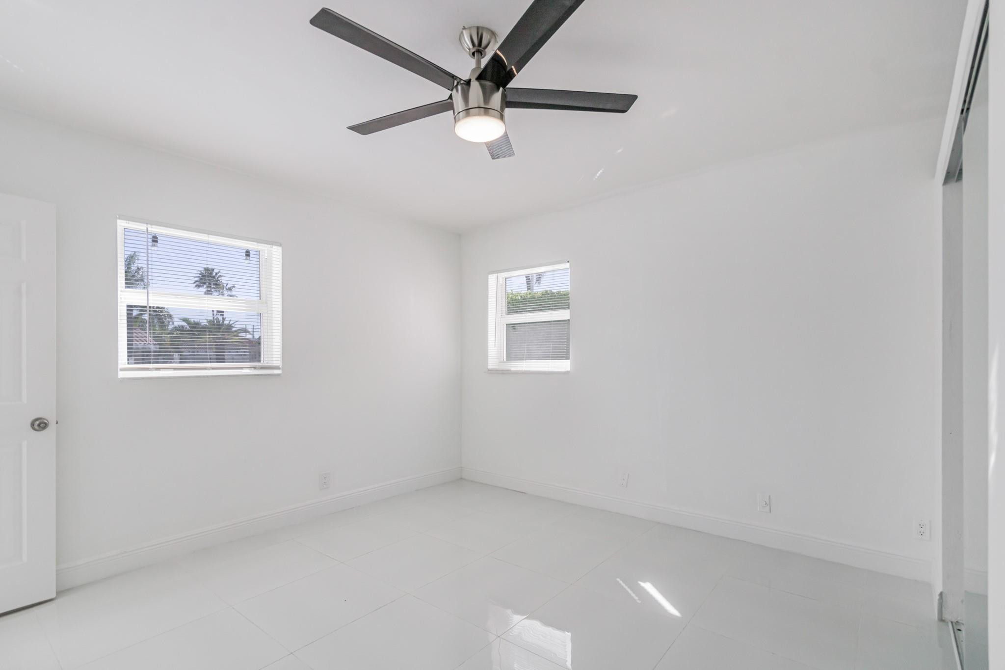 2810 Ne 60th Street Property Photo 42