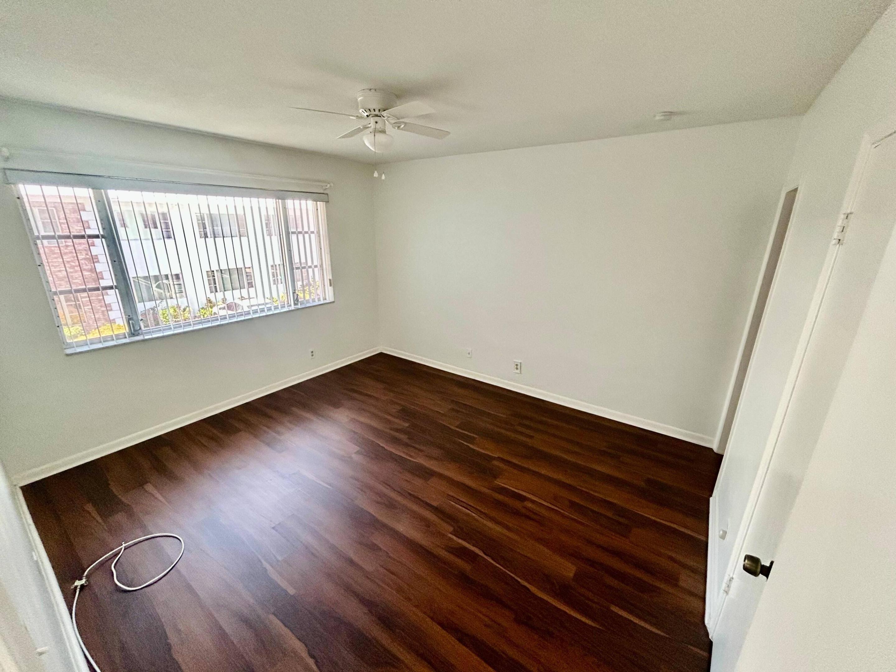 350 S Cypress Road 521 Property Photo 5