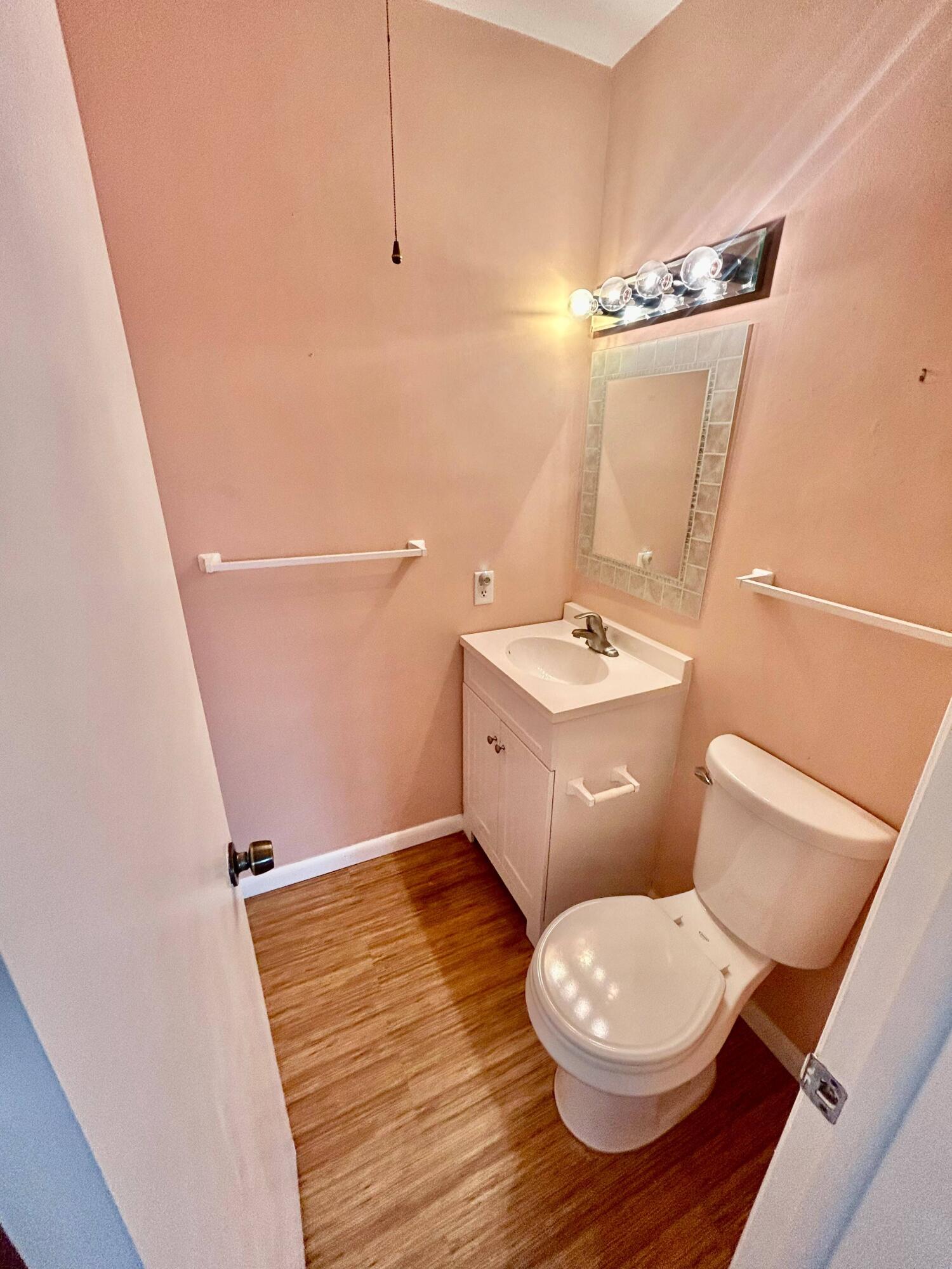 350 S Cypress Road 521 Property Photo 8
