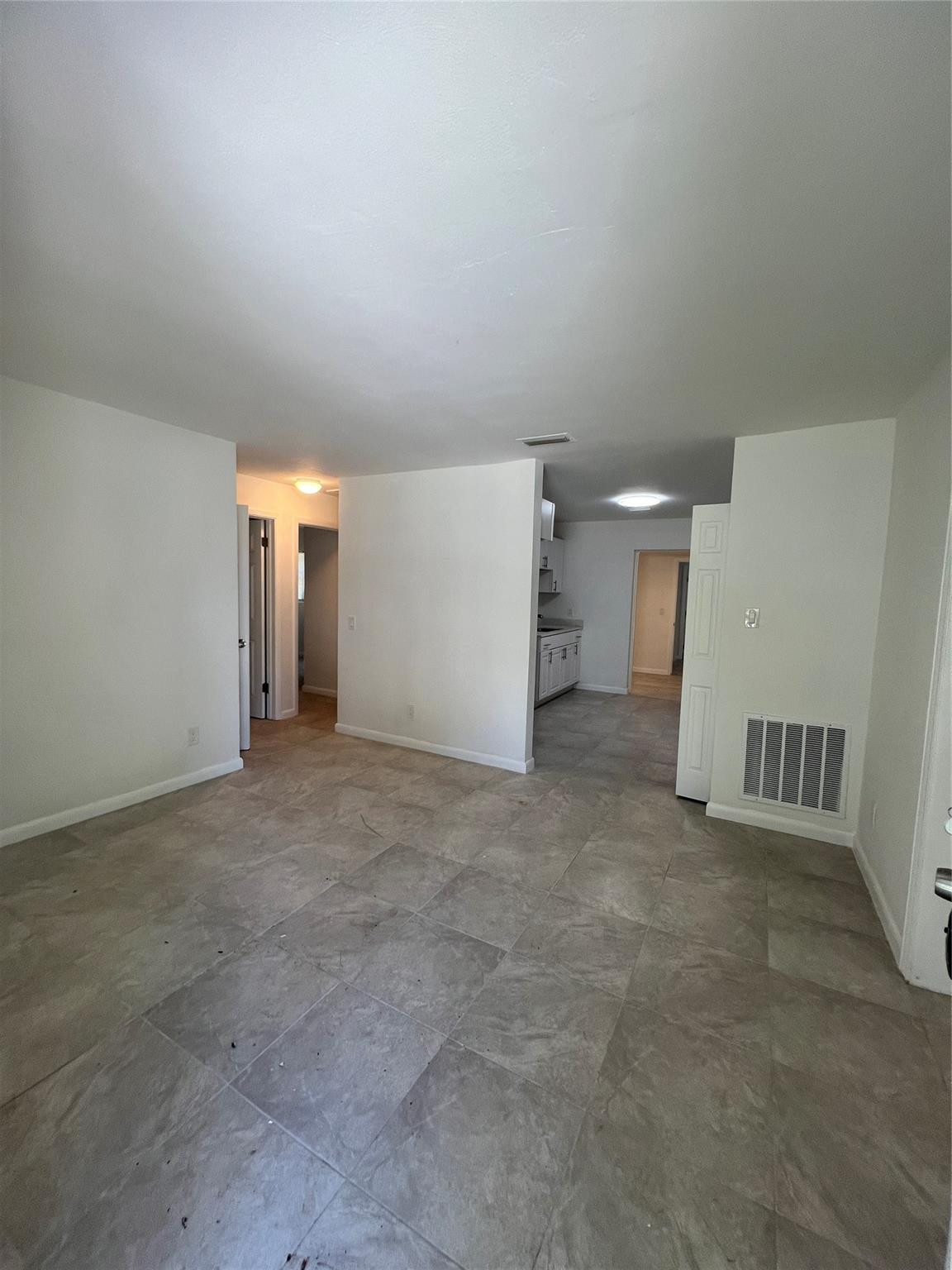 6184 Se Orange Blossom Trail Property Photo 7