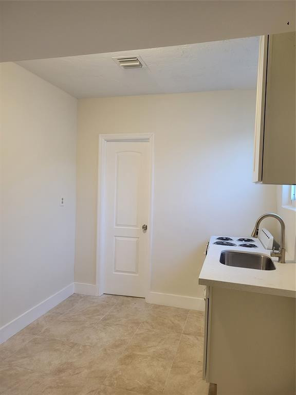 3036 Canal Road Property Photo 3