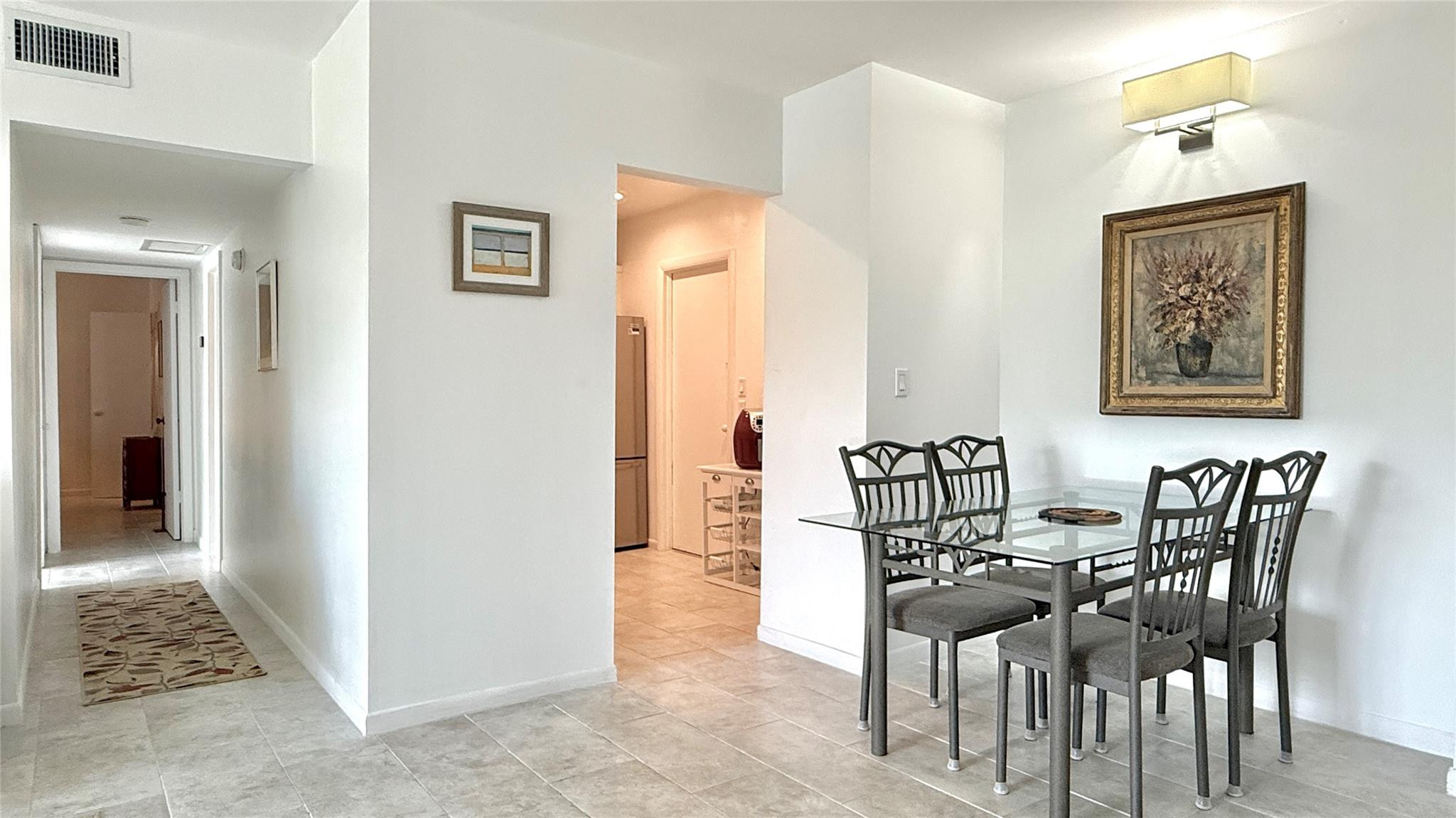 669 W Oakland Park Boulevard 220b Property Photo 3