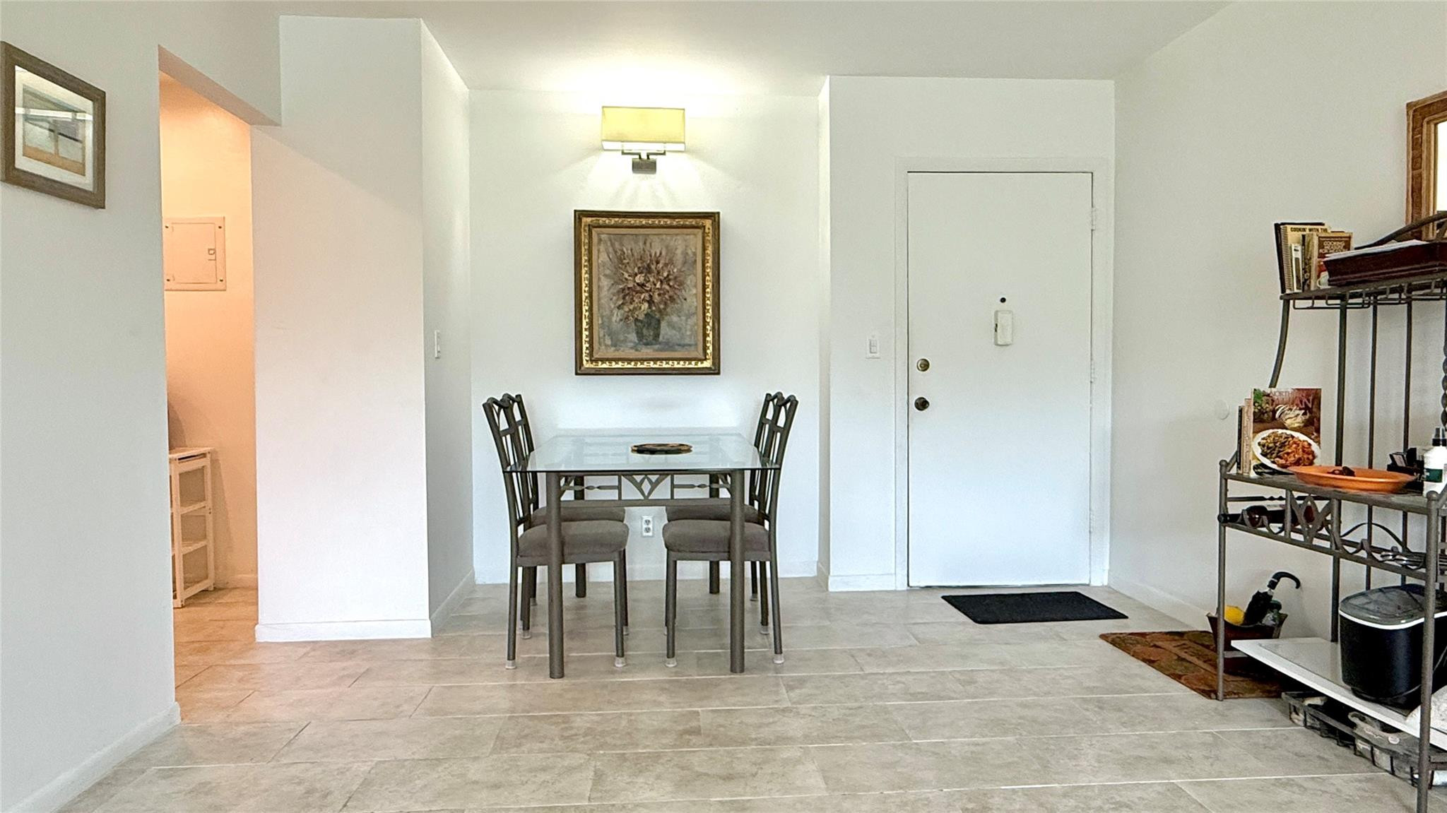 669 W Oakland Park Boulevard 220b Property Photo 11