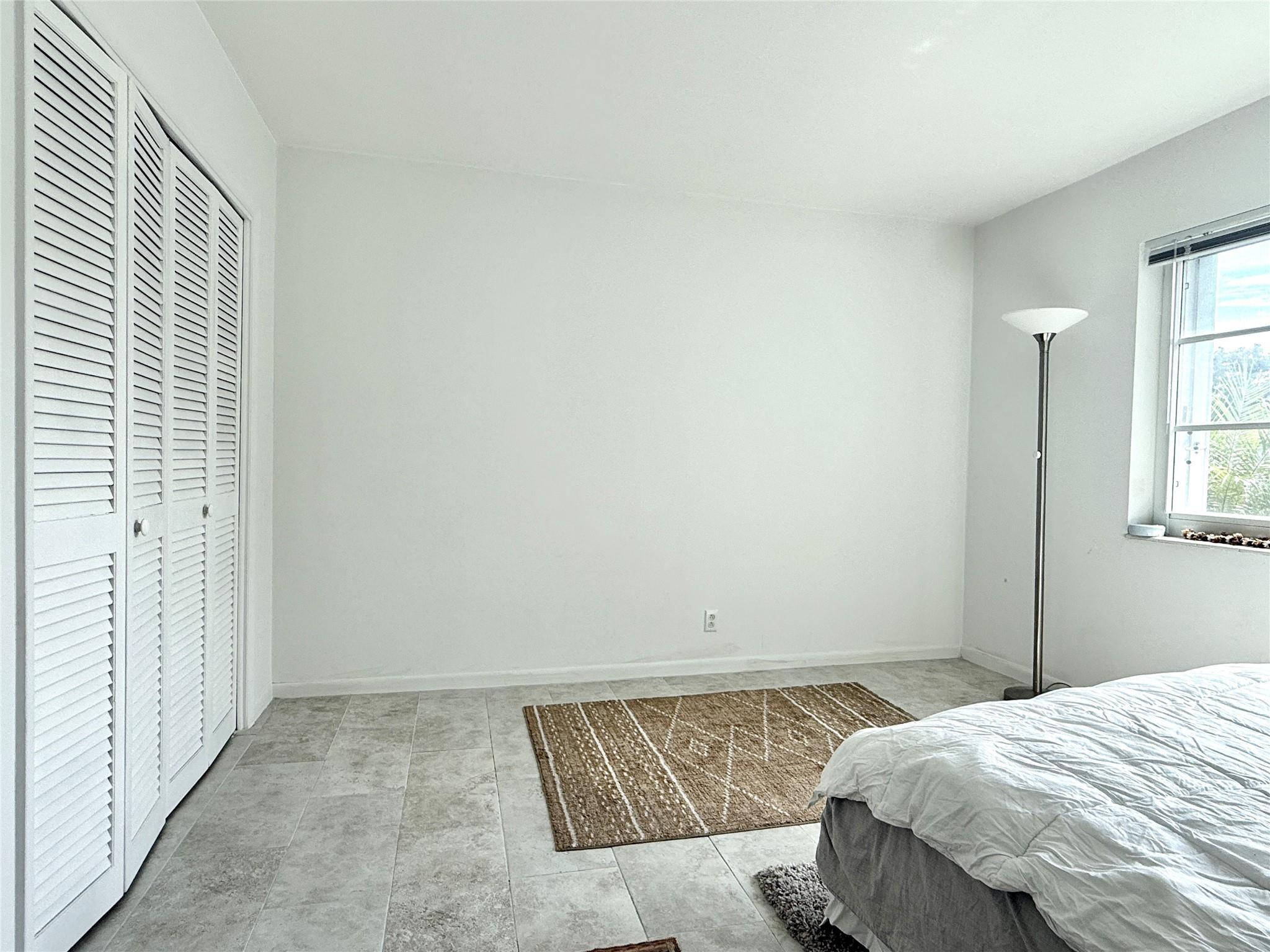 669 W Oakland Park Boulevard 220b Property Photo 15